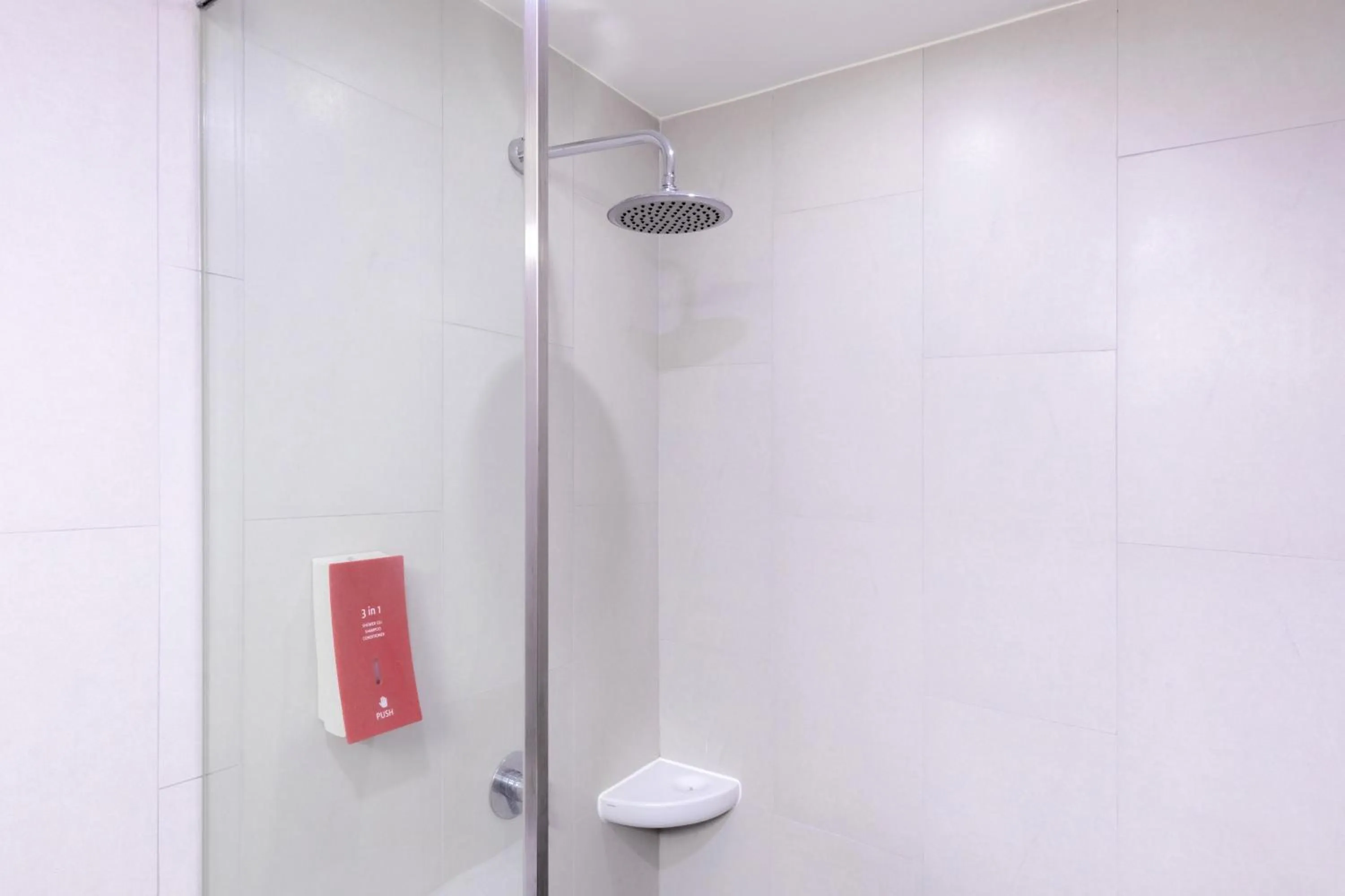 Toilet in Easy Planet Hat Yai