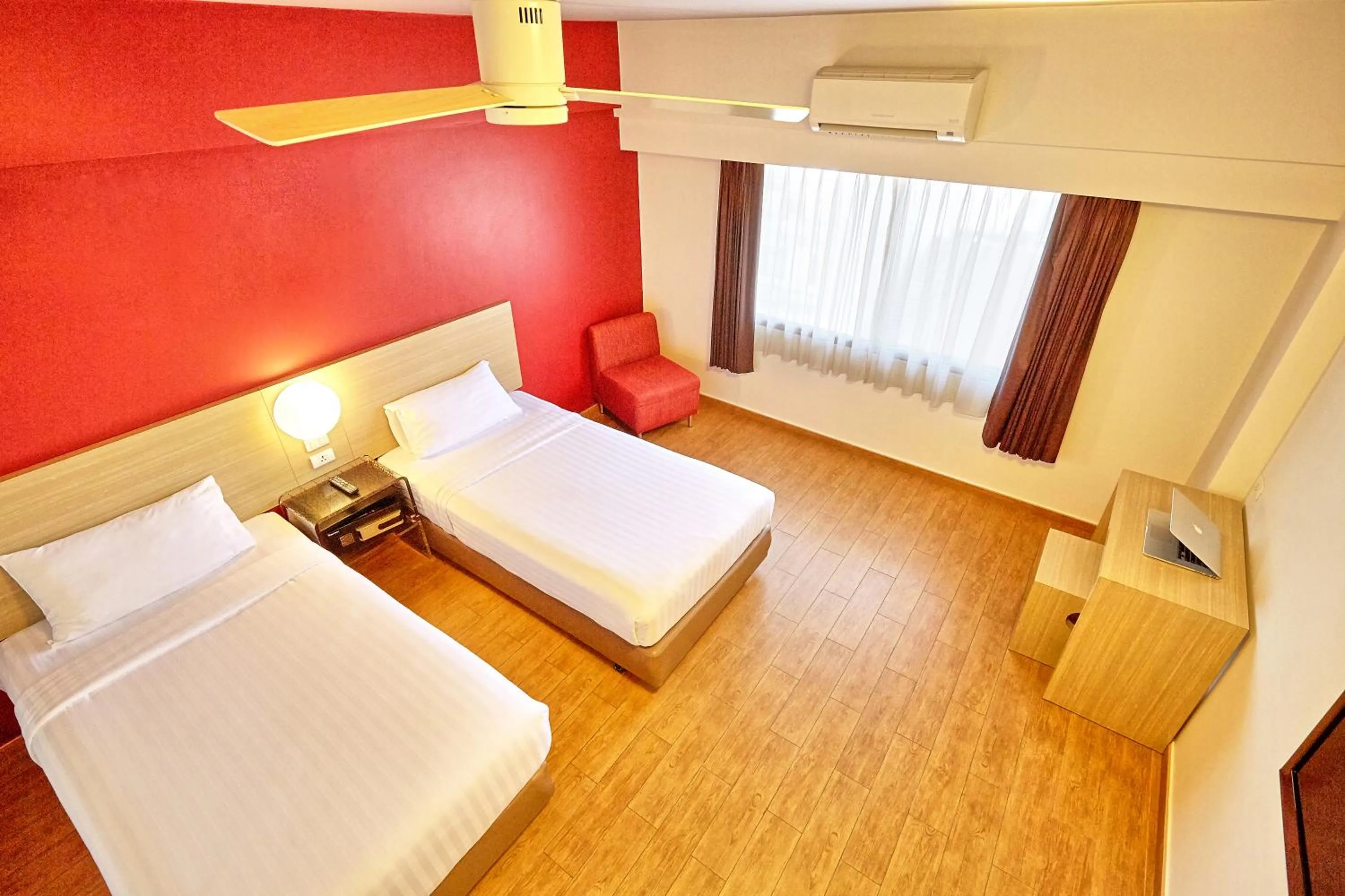 Bed in Easy Planet Hat Yai