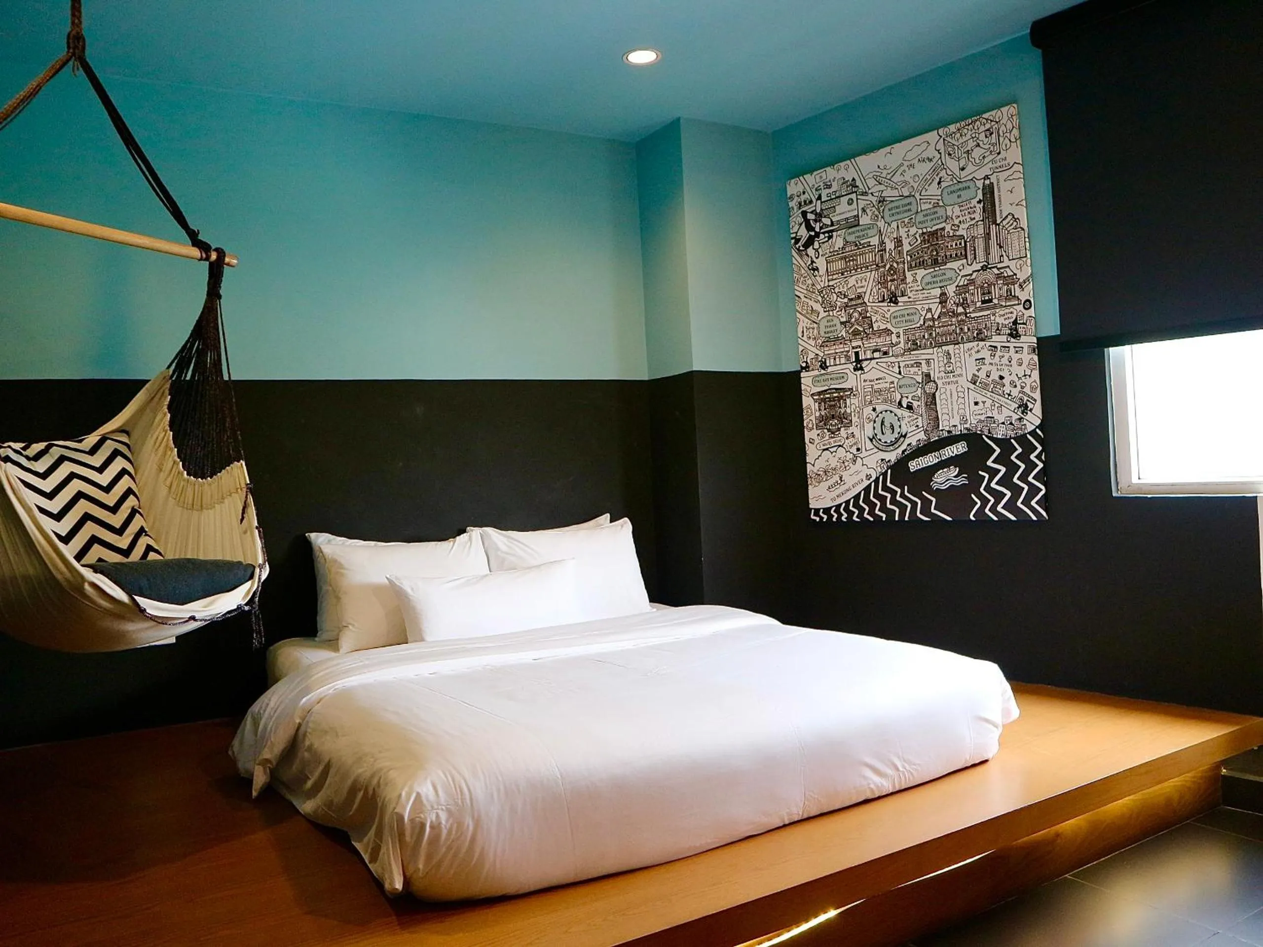 Bed in The Hammock Hotel Fine Arts Museum