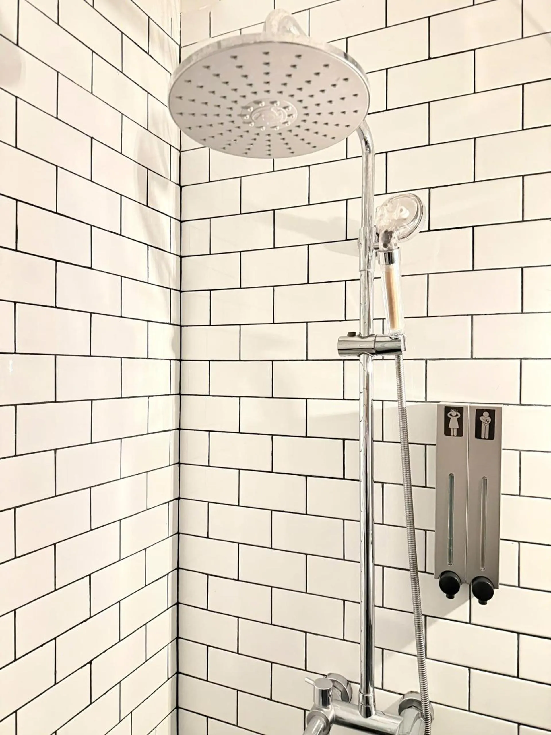 Bathroom in The Hammock Hotel Fine Arts Museum