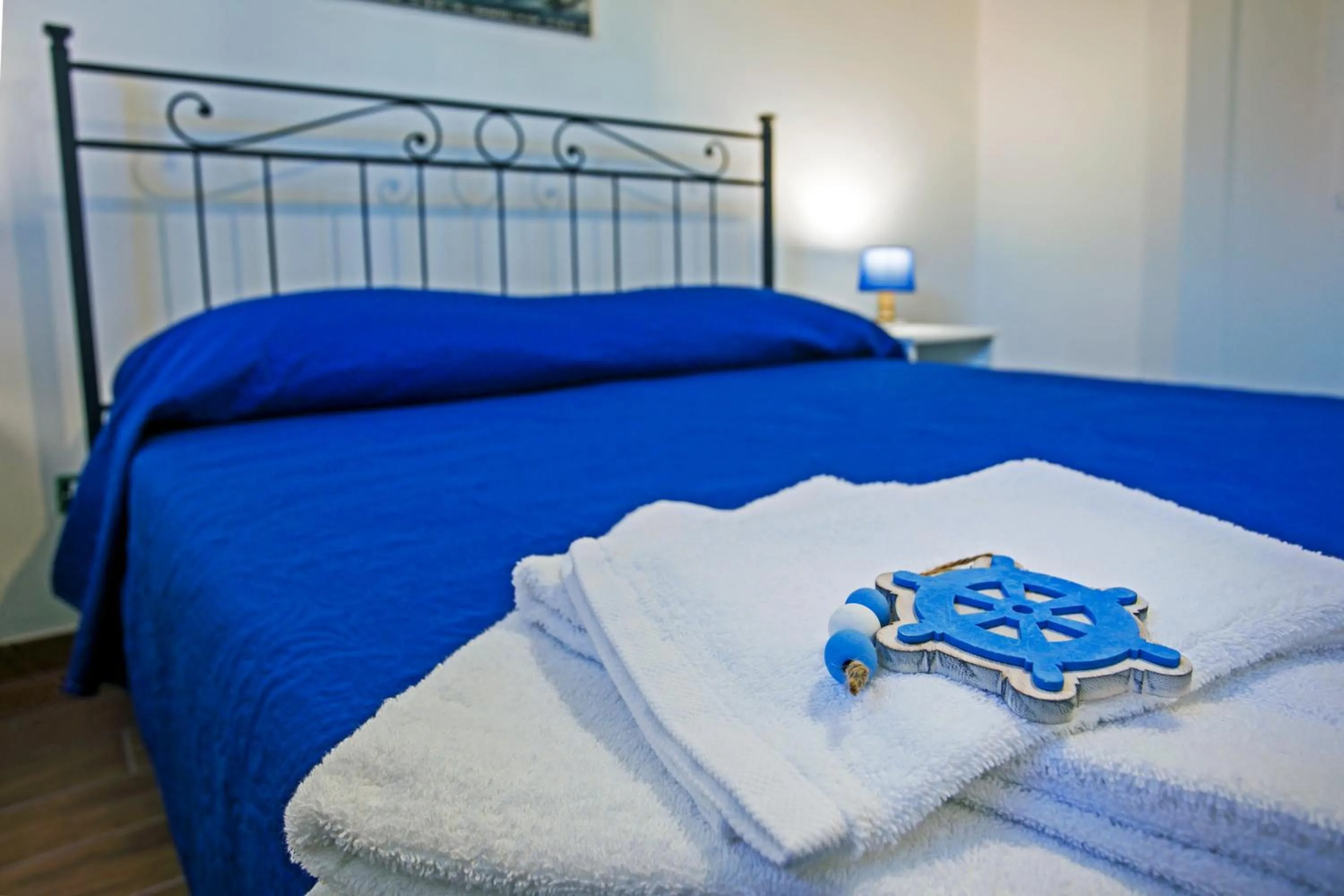 Bedroom, Bed in B&B AL BLU