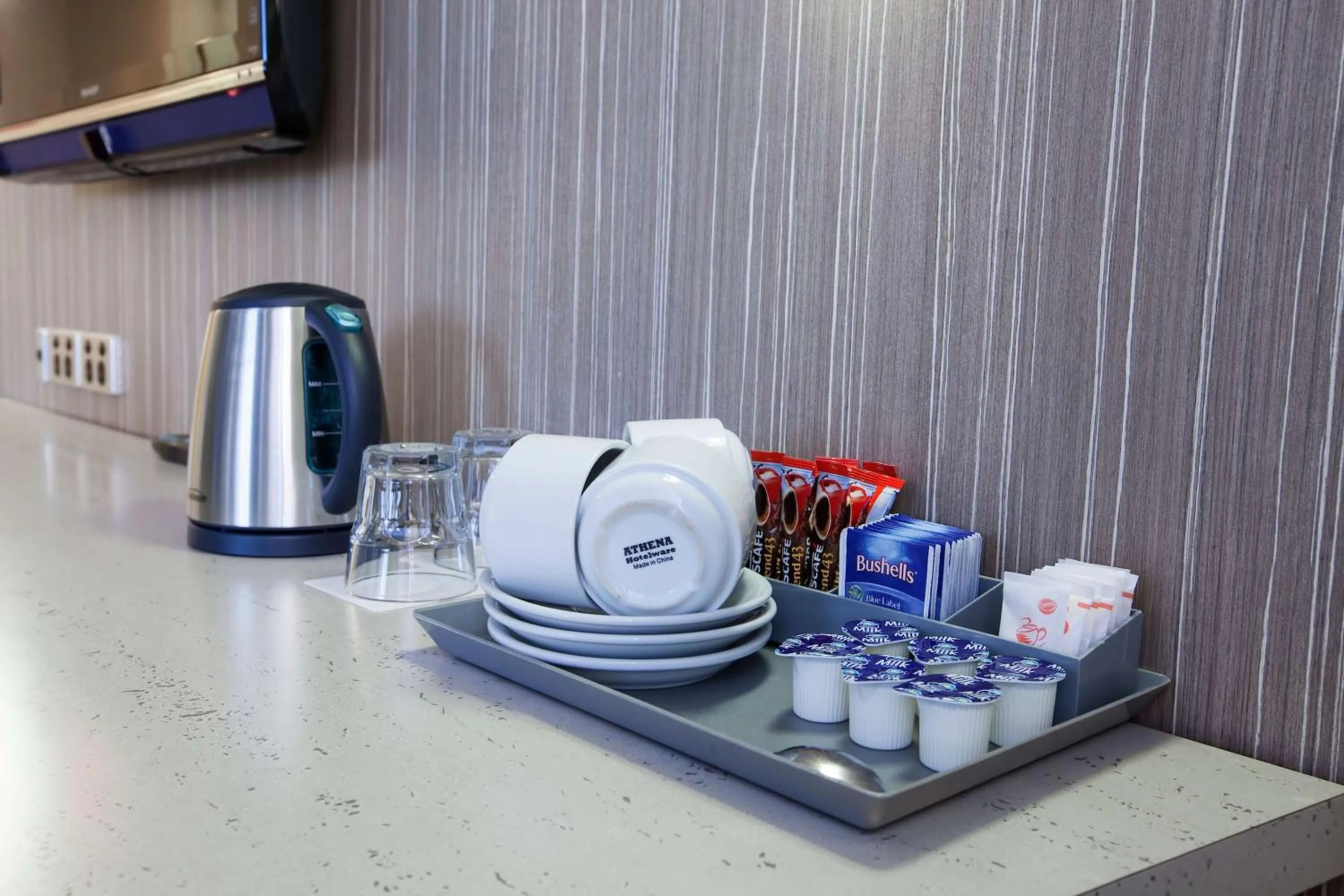 Coffee/tea facilities in Metro Hotel Marlow Sydney Central