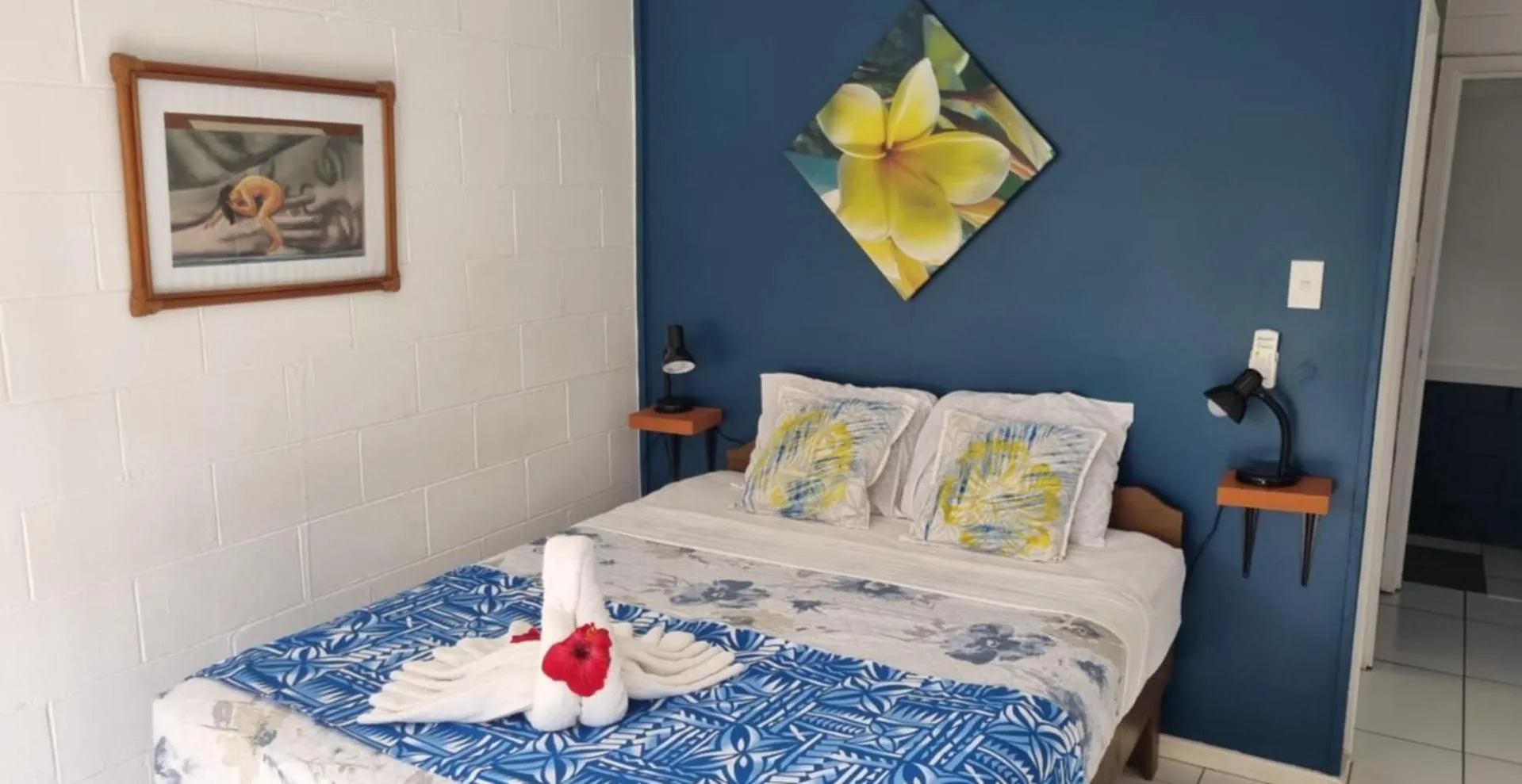 Bed in The Samoan Outrigger Hotel