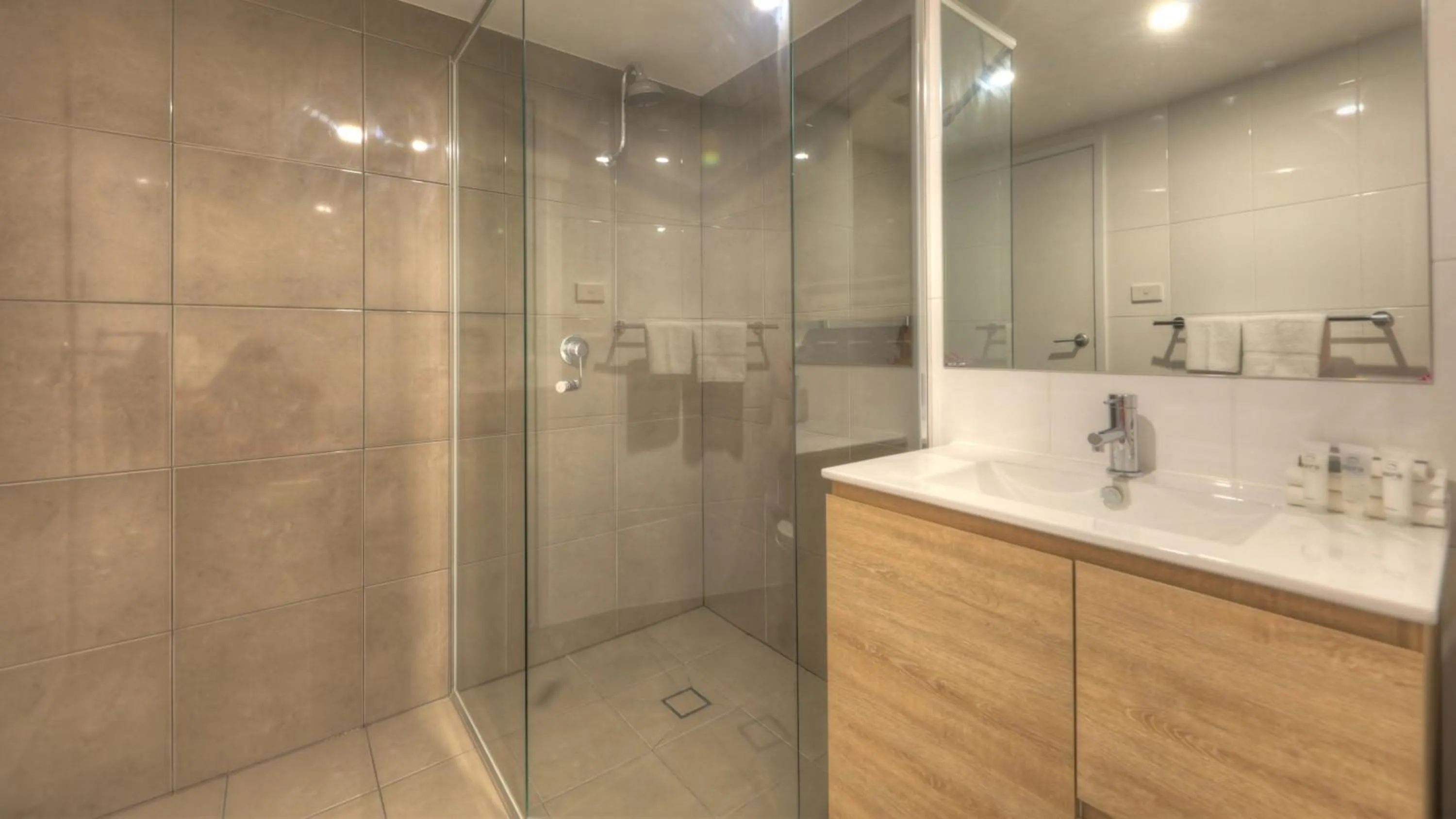 Shower in Snowgoose Apartments
