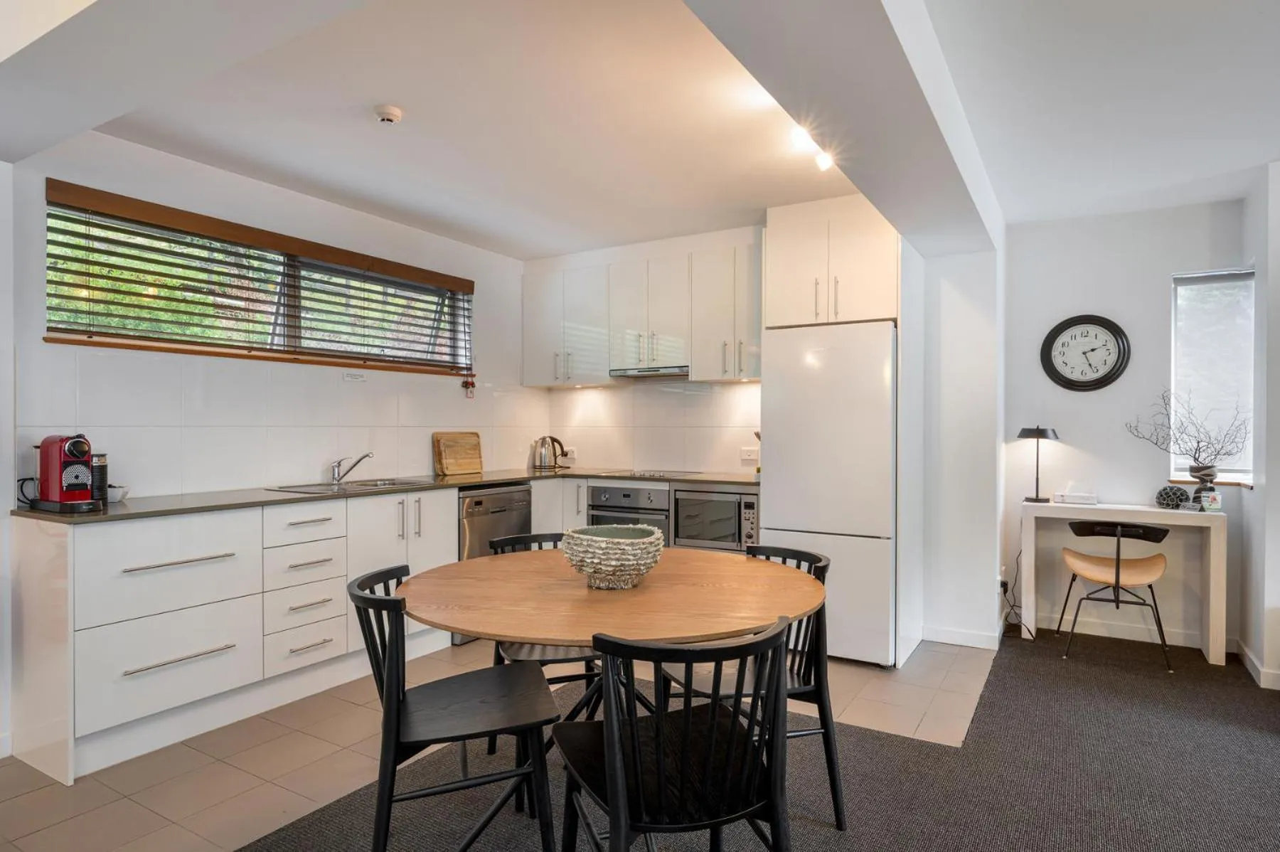 Dining area in Snowgoose Apartments