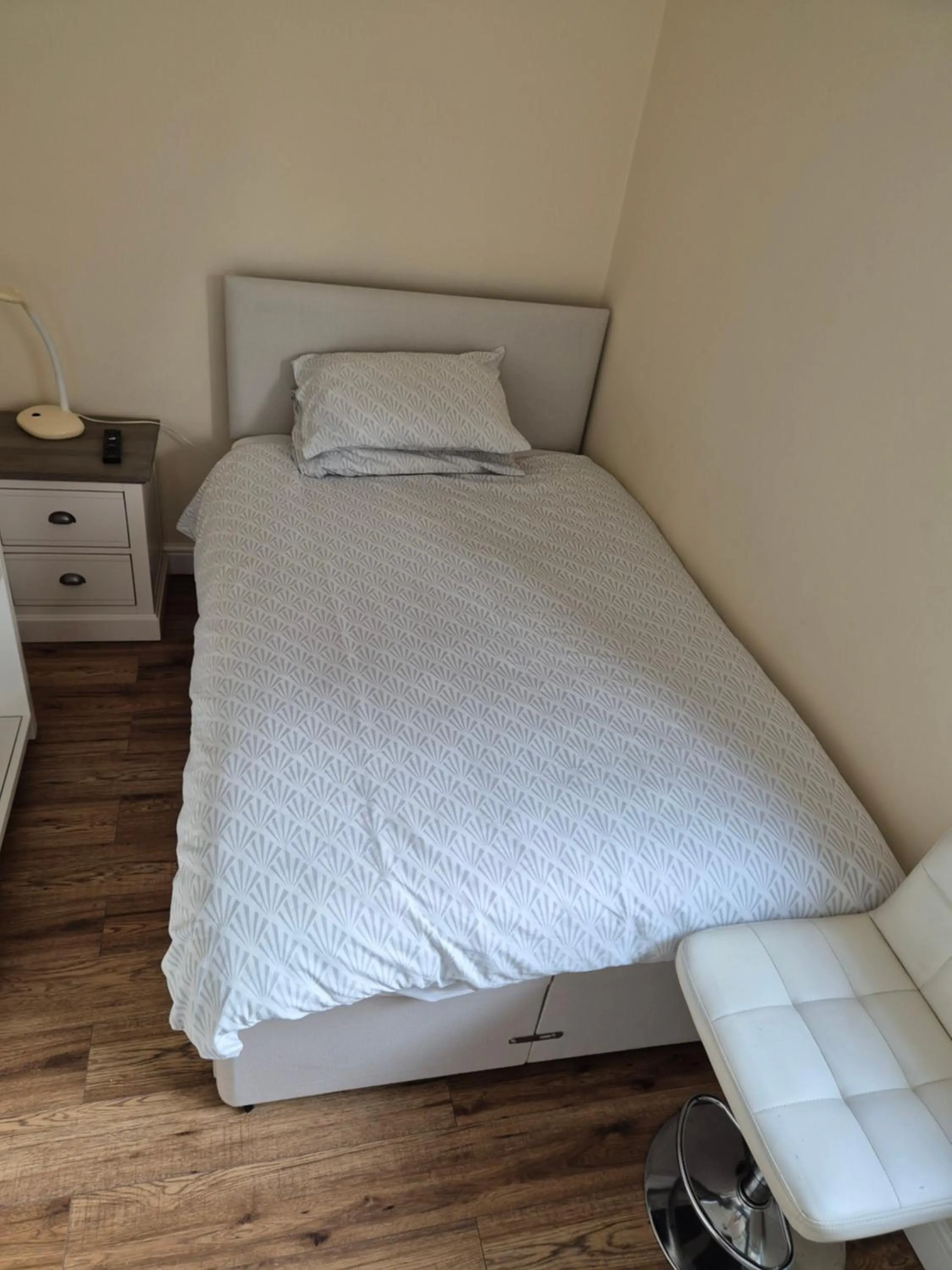 Bed in Shenandoah House