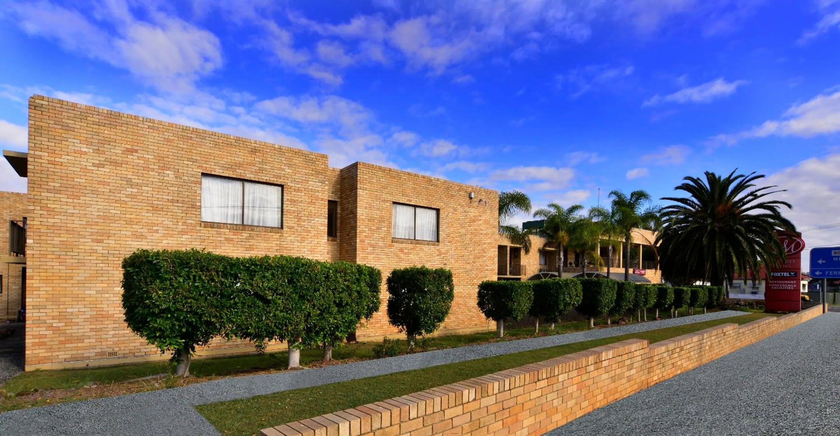 Property building in Ryde Inn