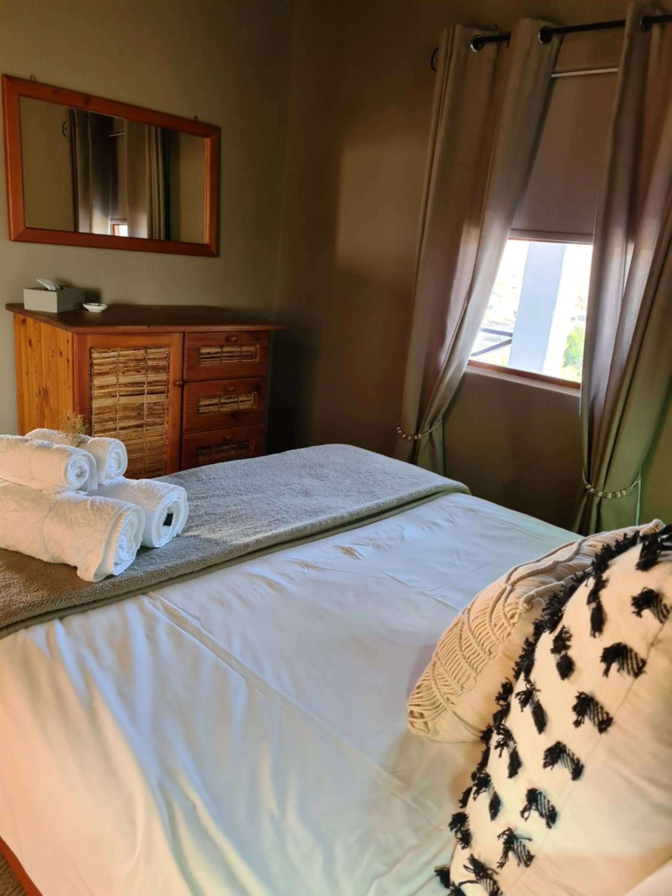 Bedroom, Bed in African Game Lodge