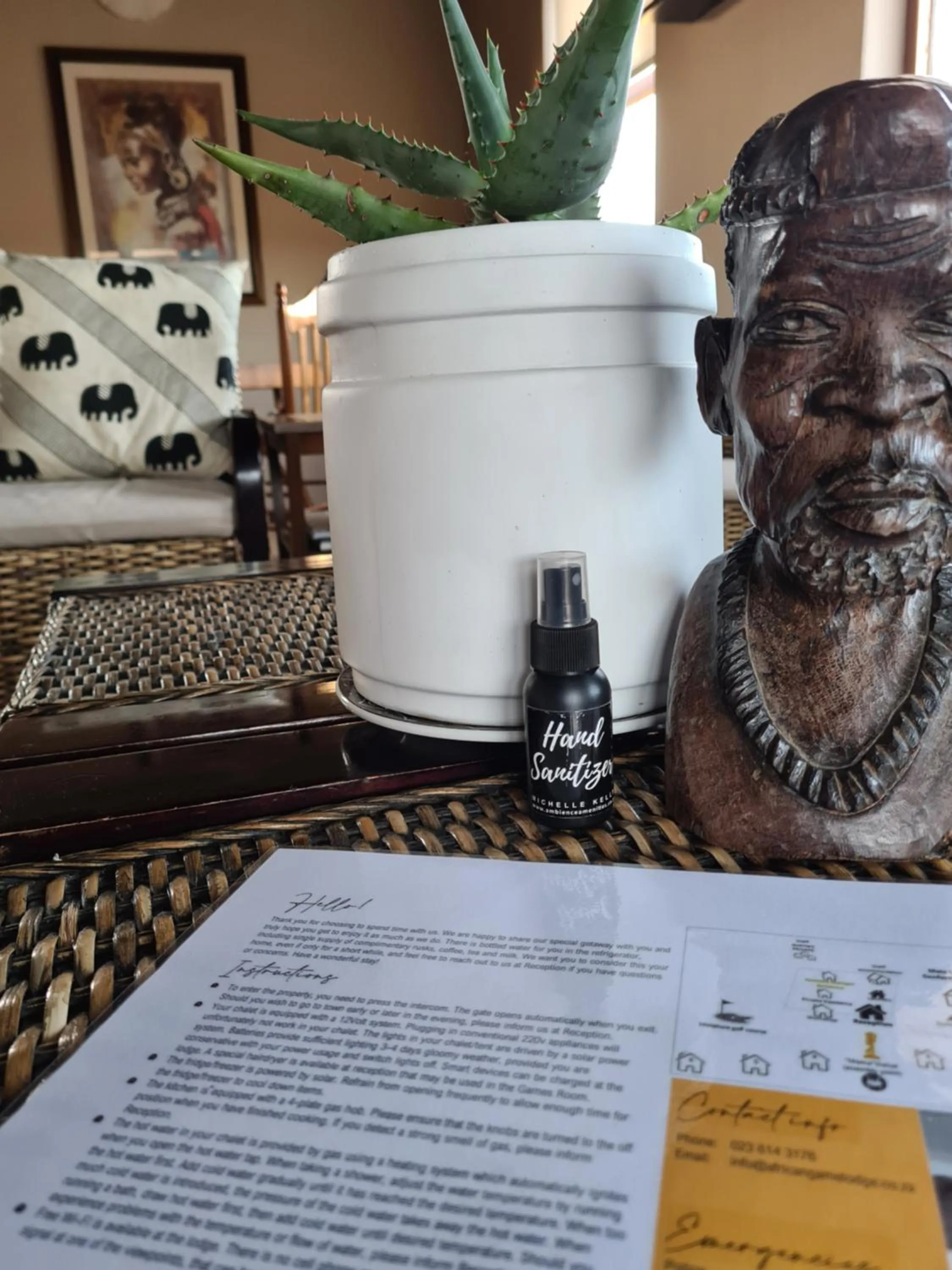 Decorative detail in African Game Lodge