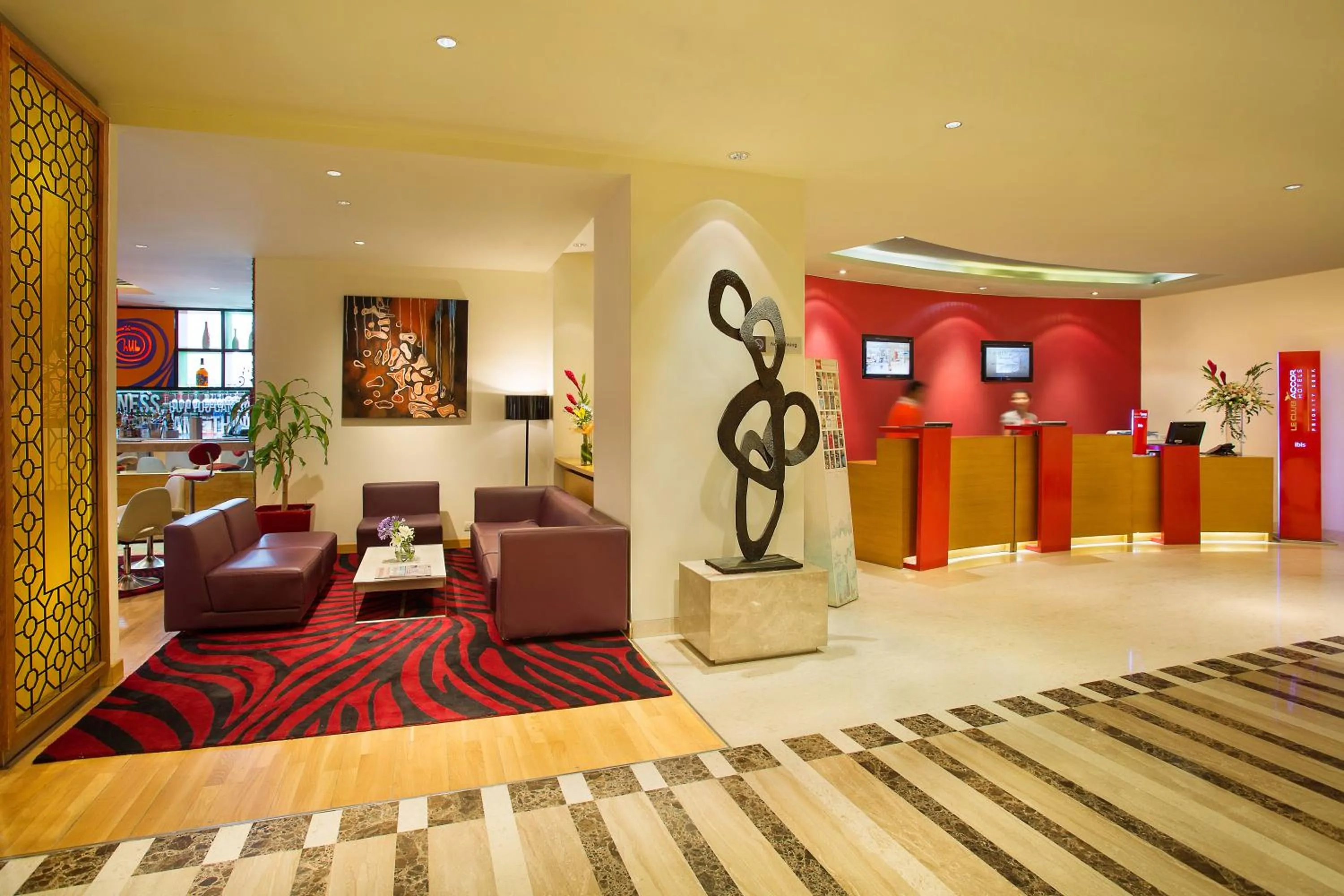 Lobby or reception in ibis Bengaluru Hosur Road - An Accor Brand