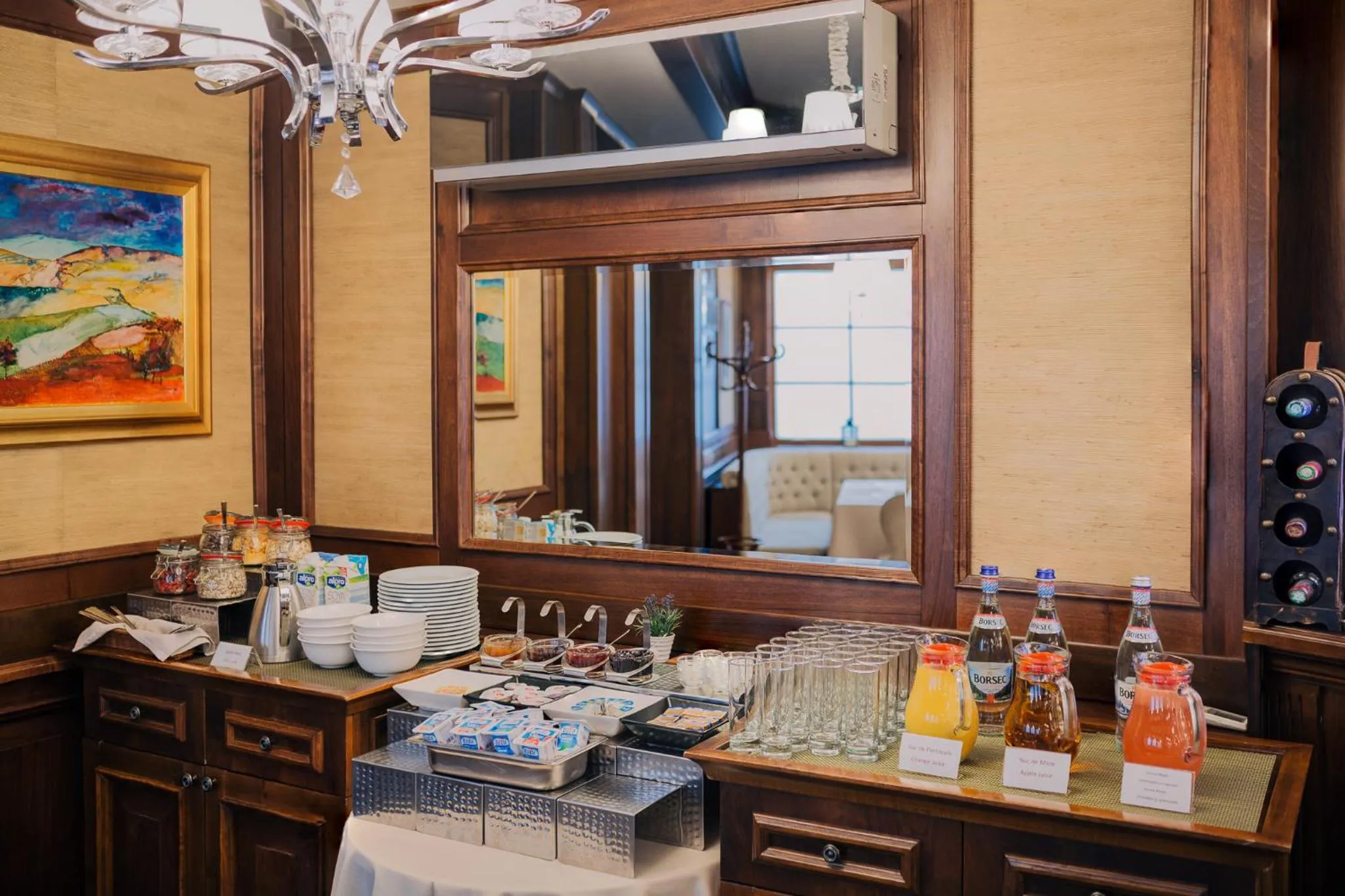 Buffet breakfast in Hotel Meridian