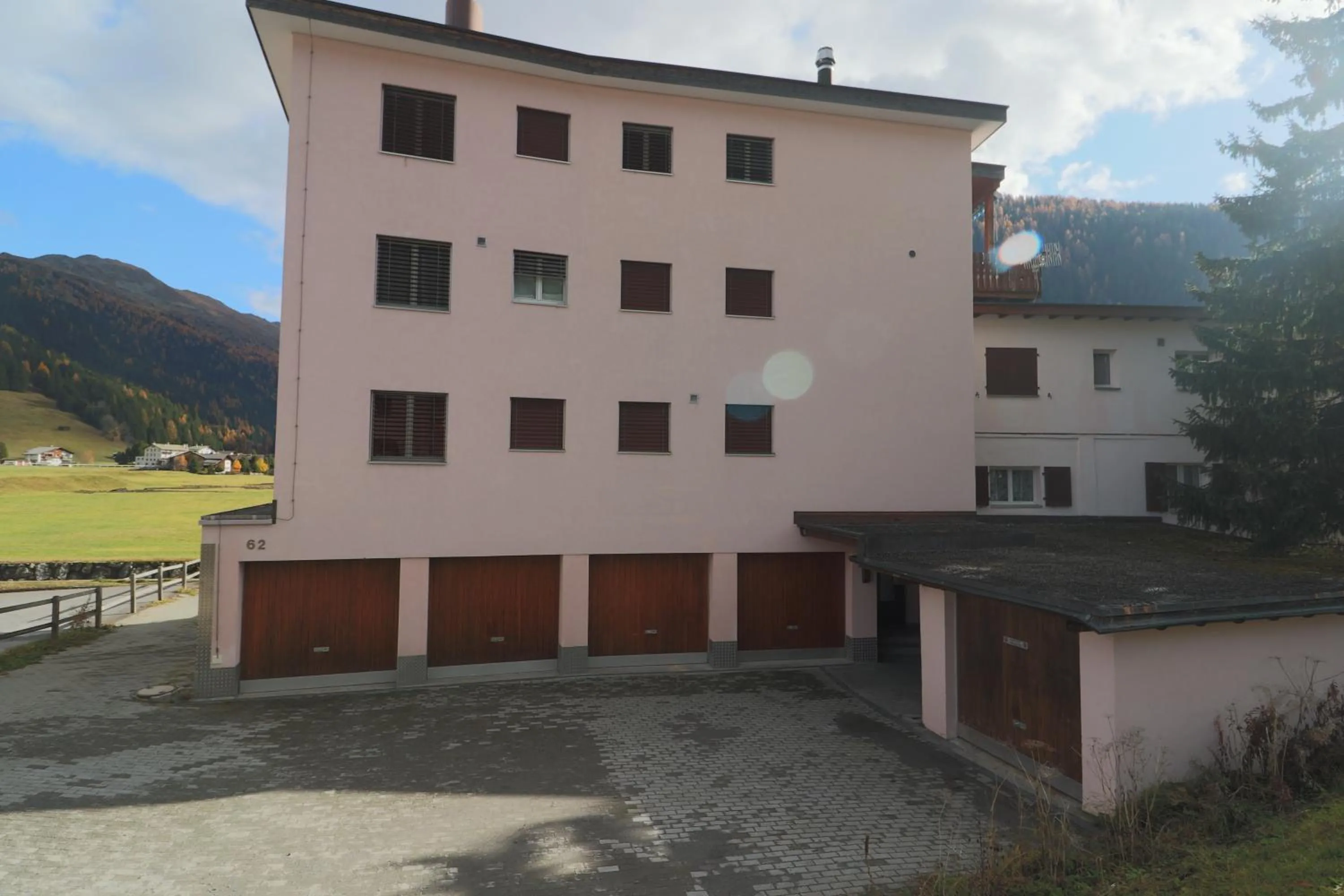 Golf Apartments - Schmid