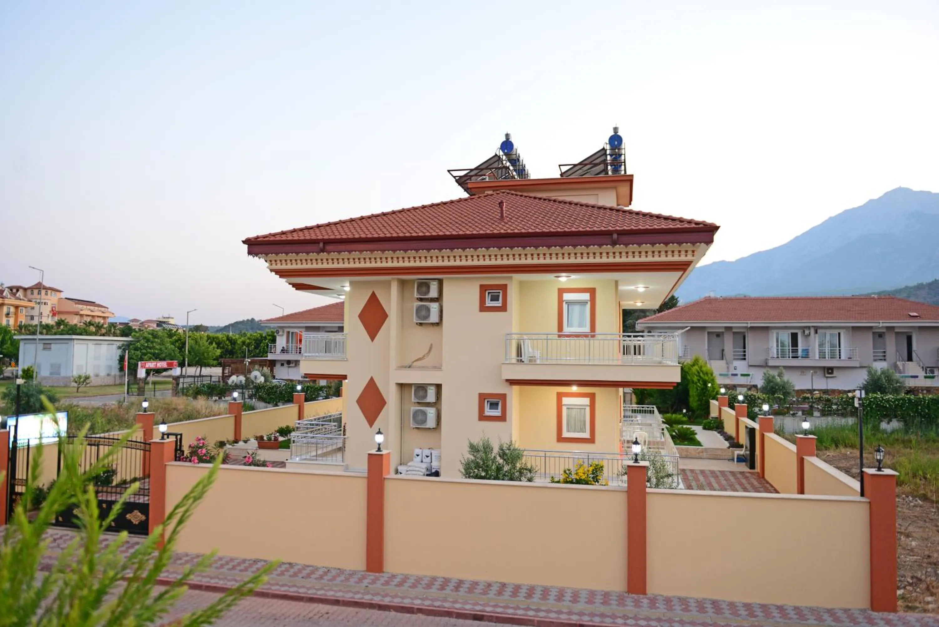 Property building in can apart hotel