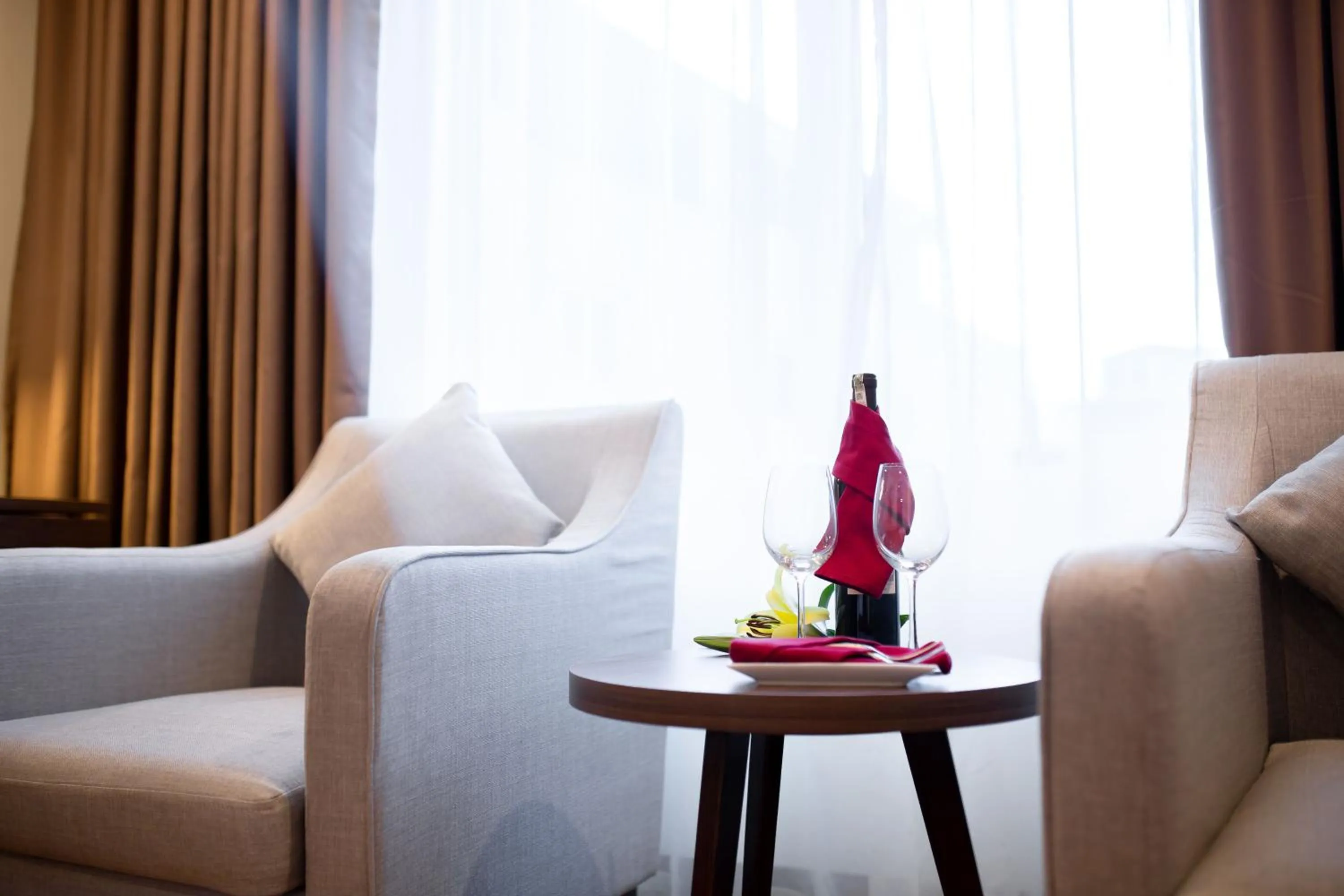 Seating area in Muong Thanh Sapa Hotel