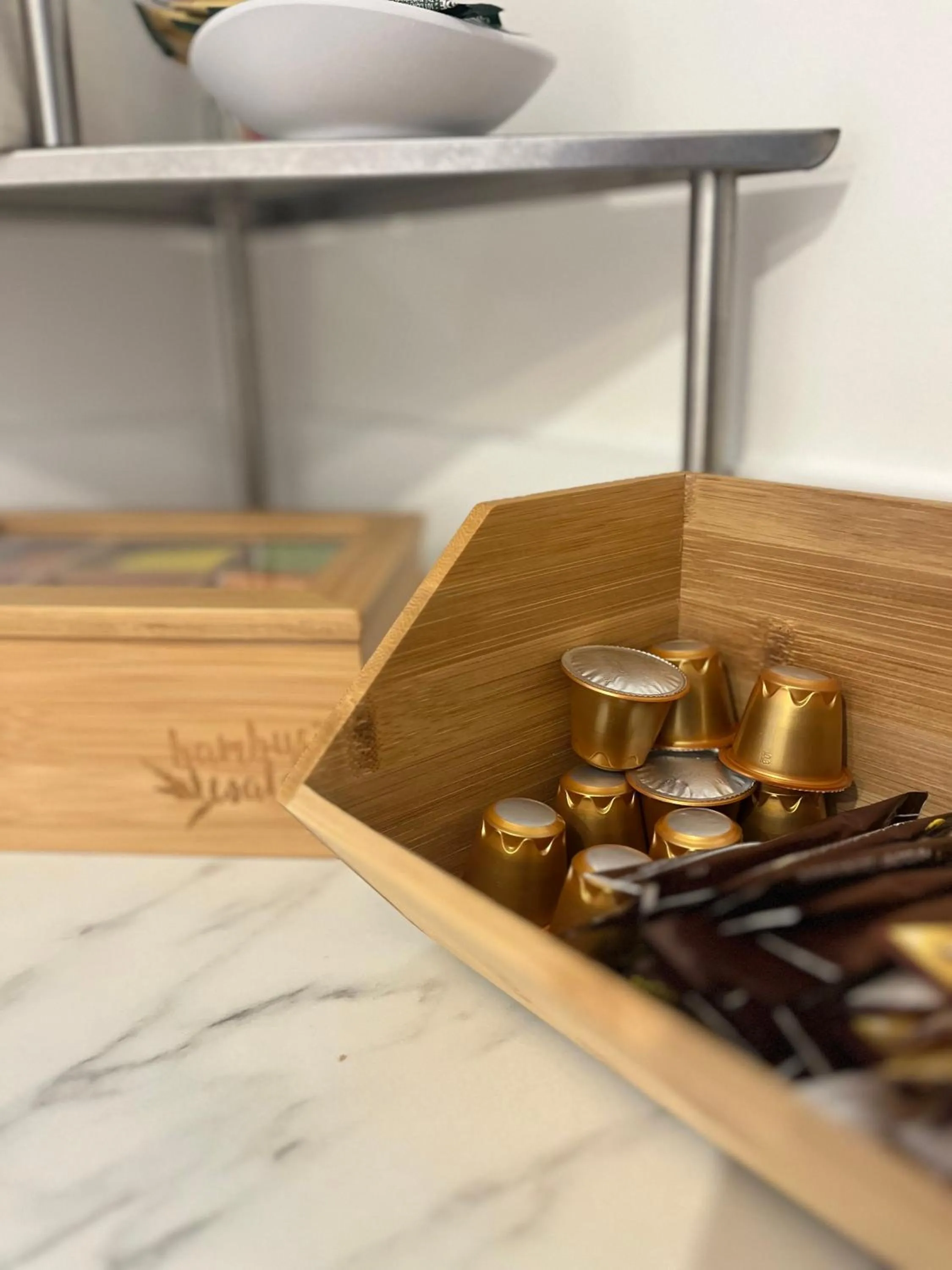 kitchen in Golden Tulip Kassel Hotel Reiss