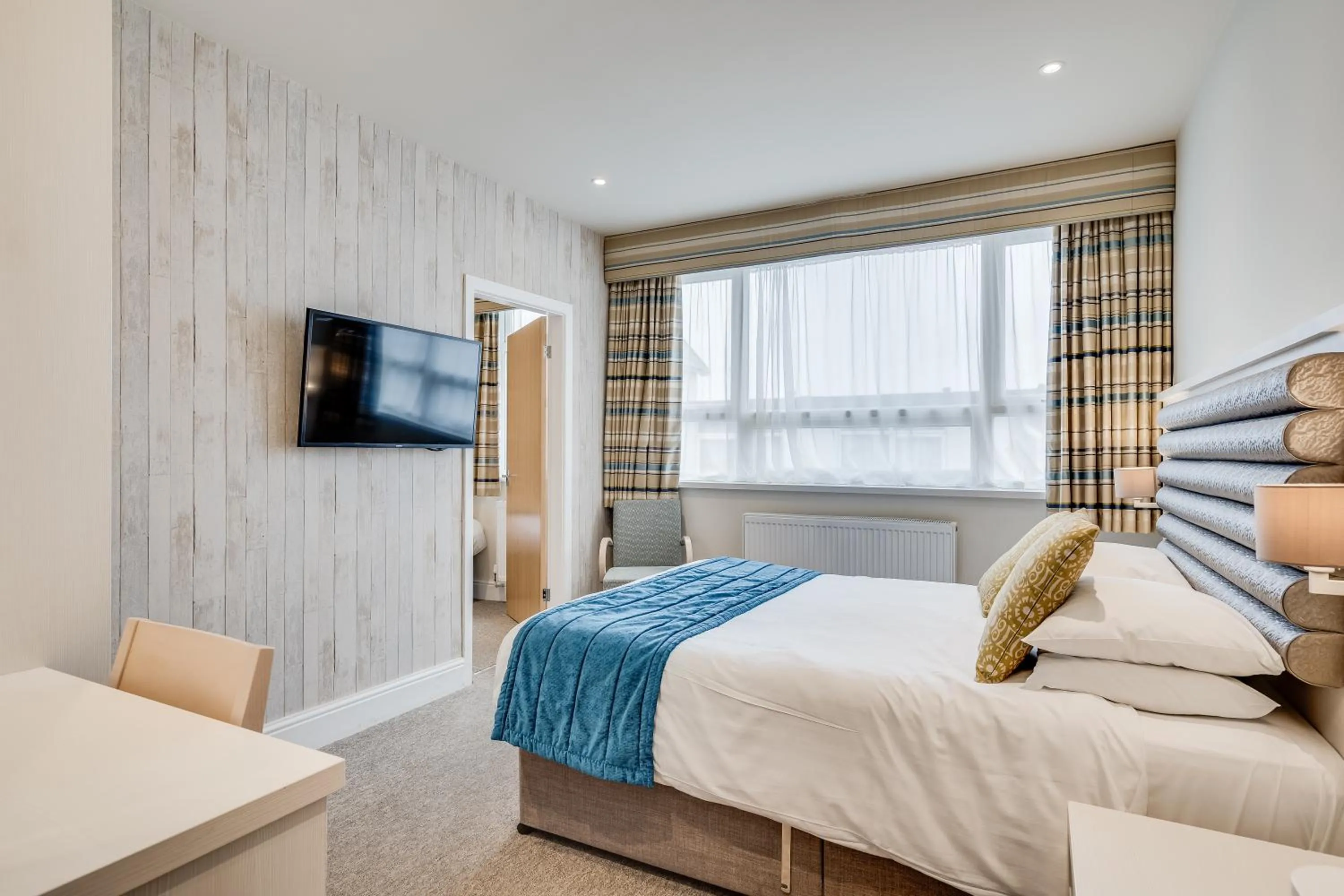 Bed in St Ives Hotel