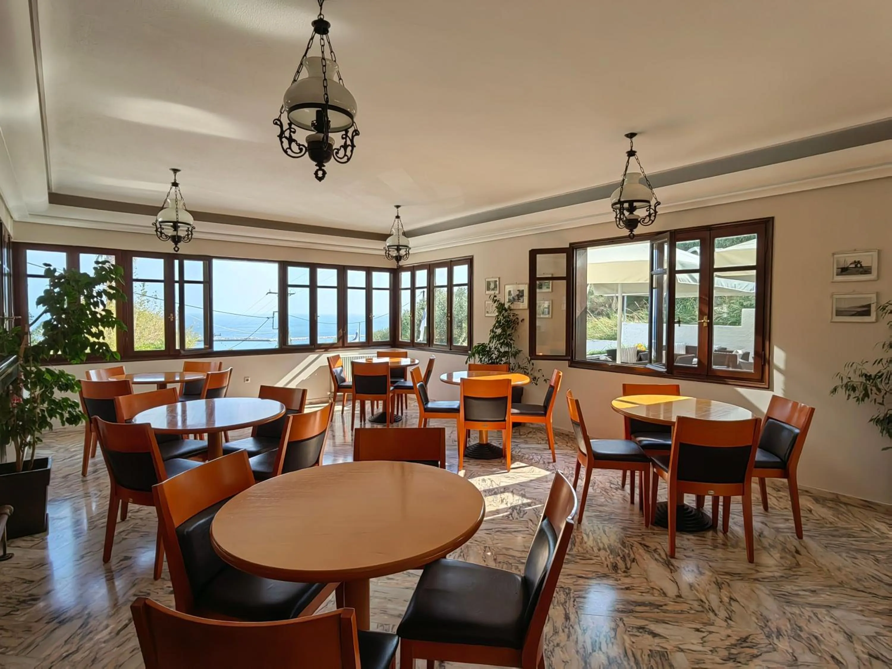 Restaurant/places to eat in Corali Hotel