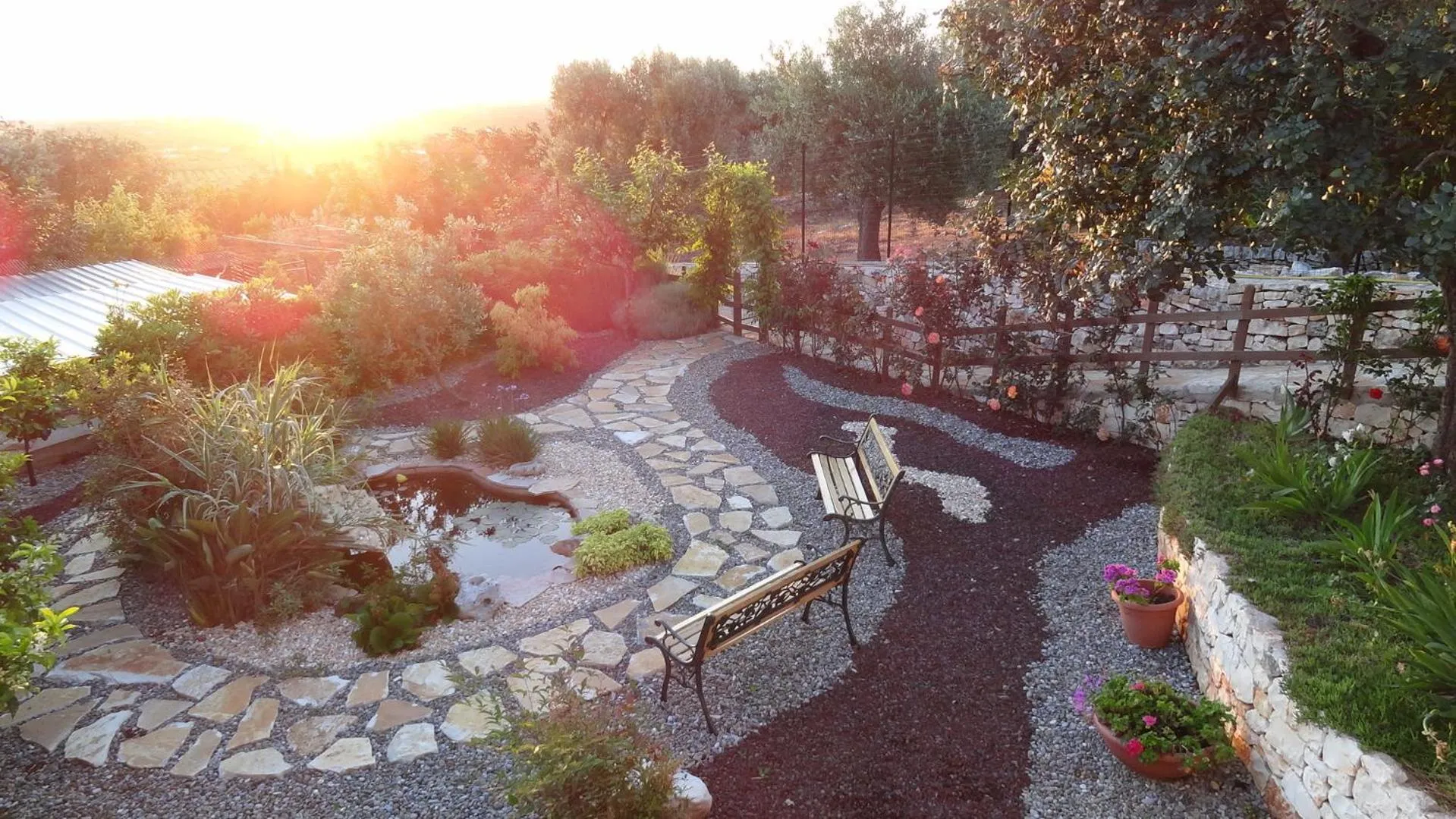 Garden in Bed and Breakfast La Casetta