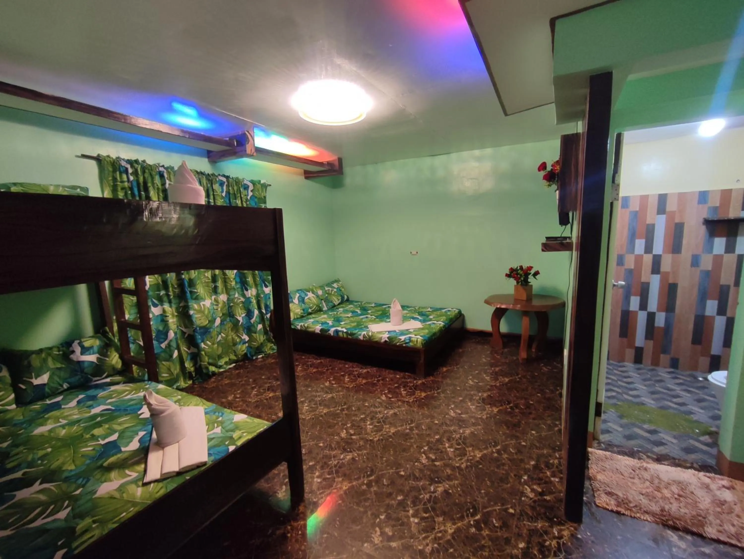 Bed in Blue Lagoon Inn and Restaurant, Pagudpud