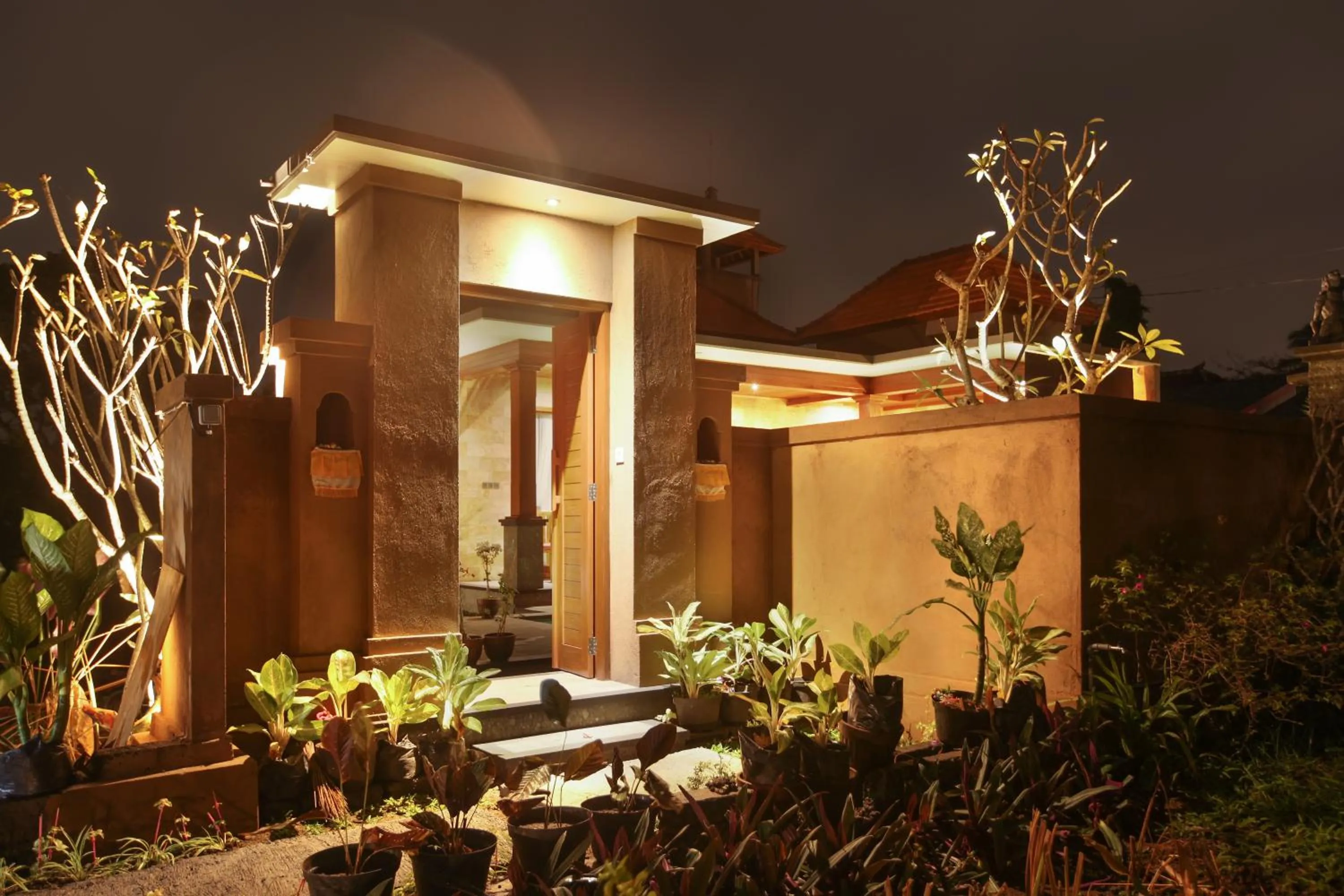 Facade/entrance in Uma Galih Ubud Villa