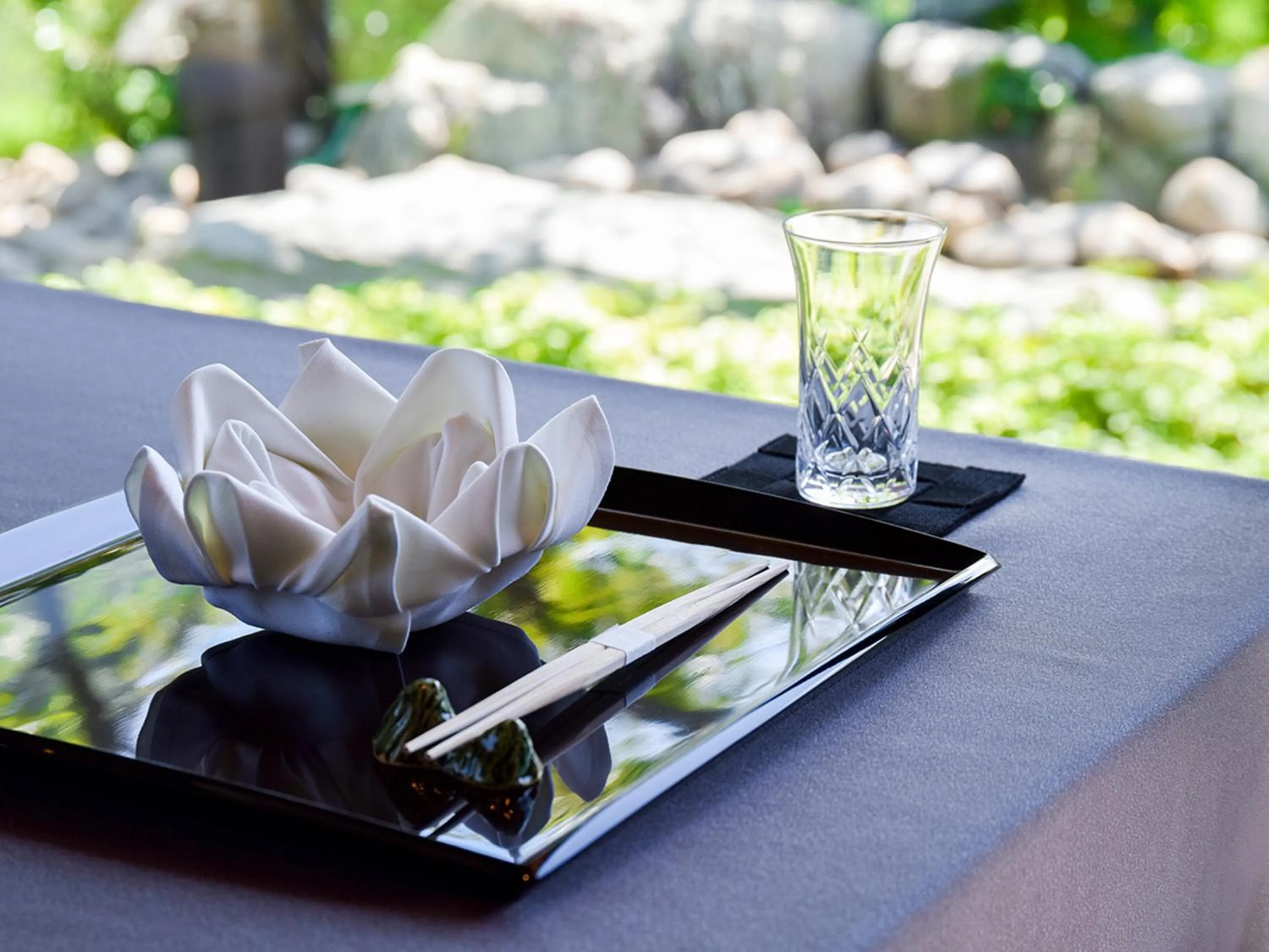 Restaurant/places to eat in Auberge Yusura