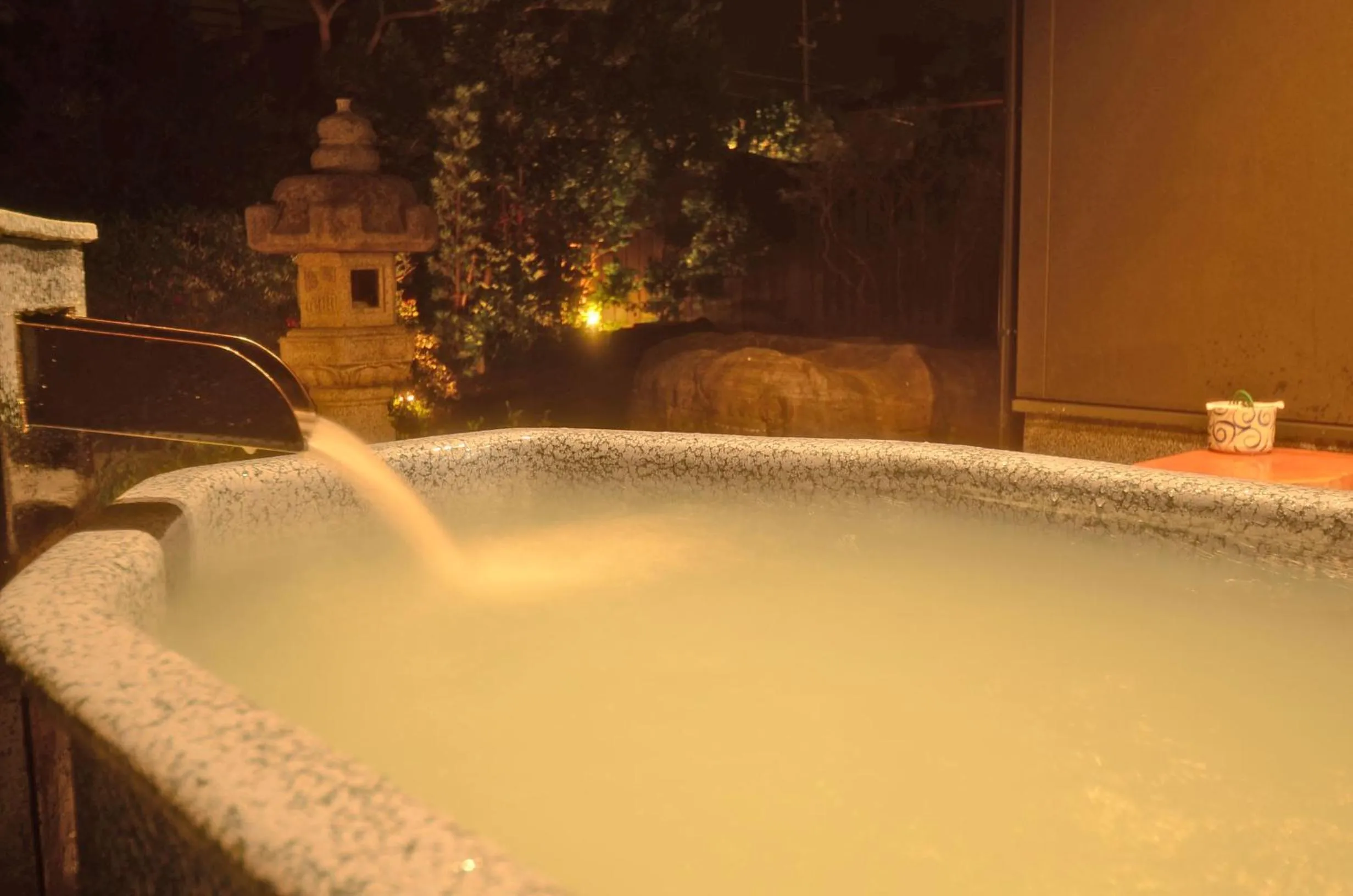 Hot Tub in Auberge Yusura