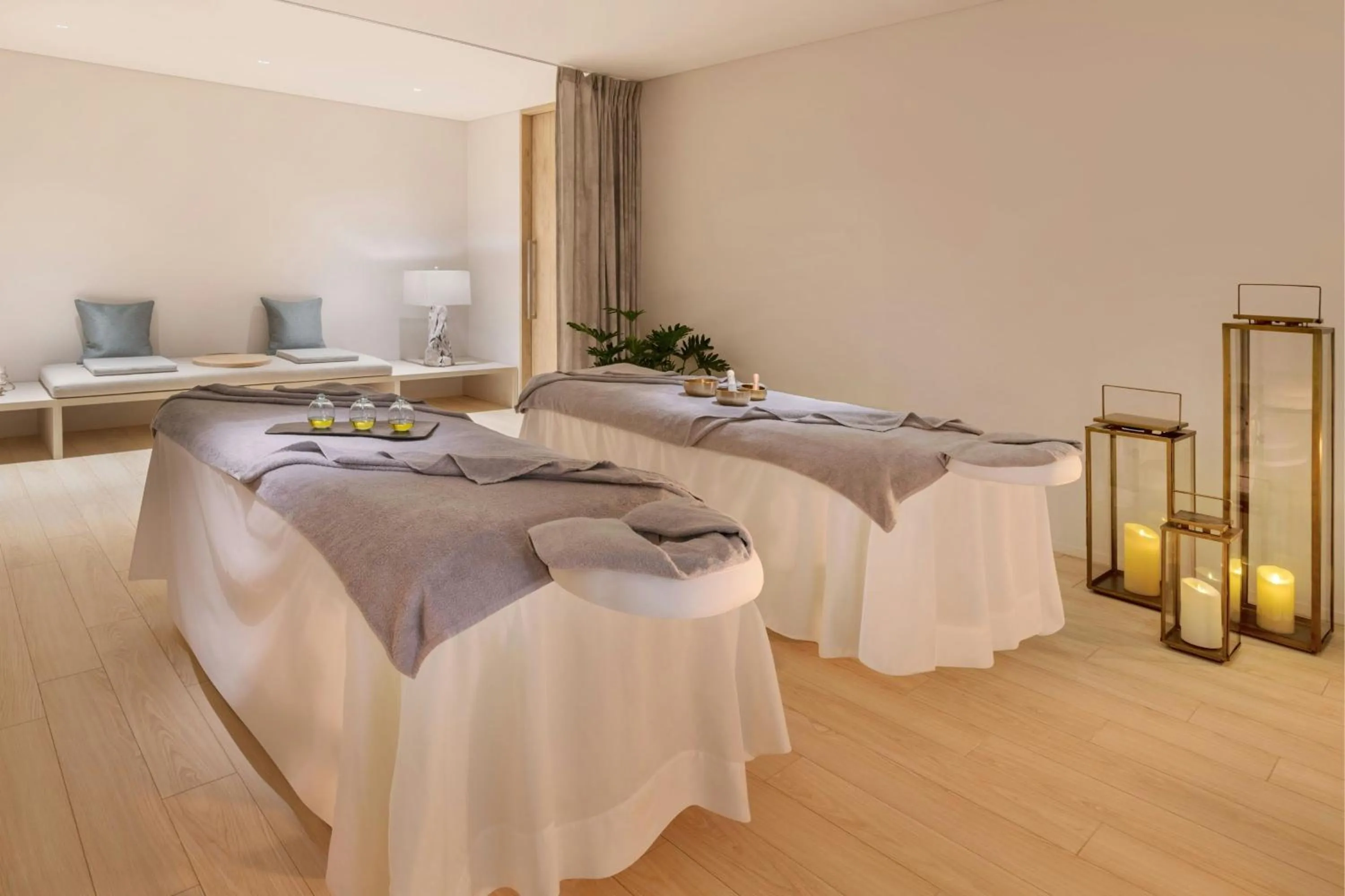 Spa and wellness centre/facilities, Bed in IRAPH SUI, a Luxury Collection Hotel, Miyako Okinawa