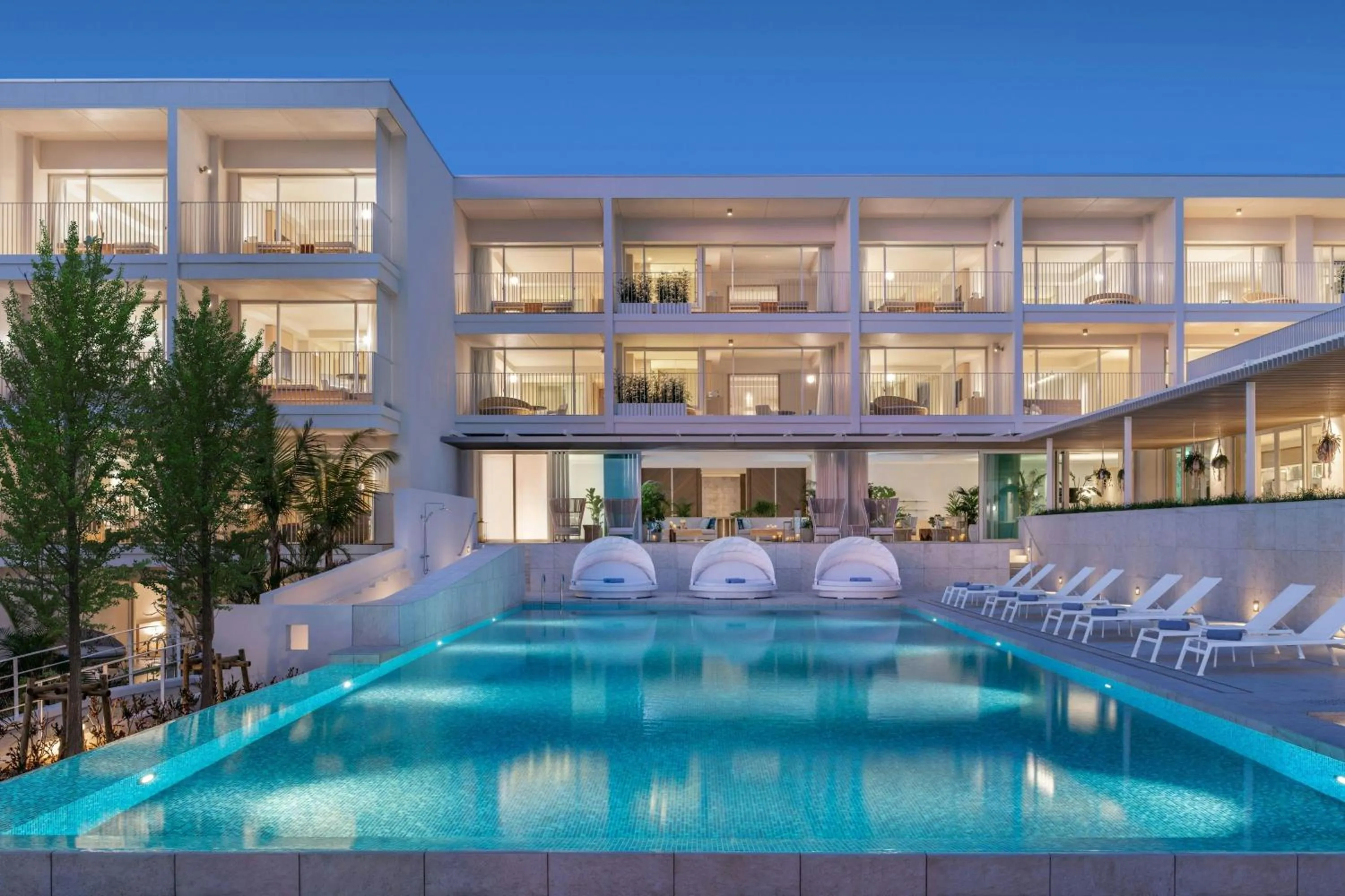 Swimming pool in IRAPH SUI, a Luxury Collection Hotel, Miyako Okinawa