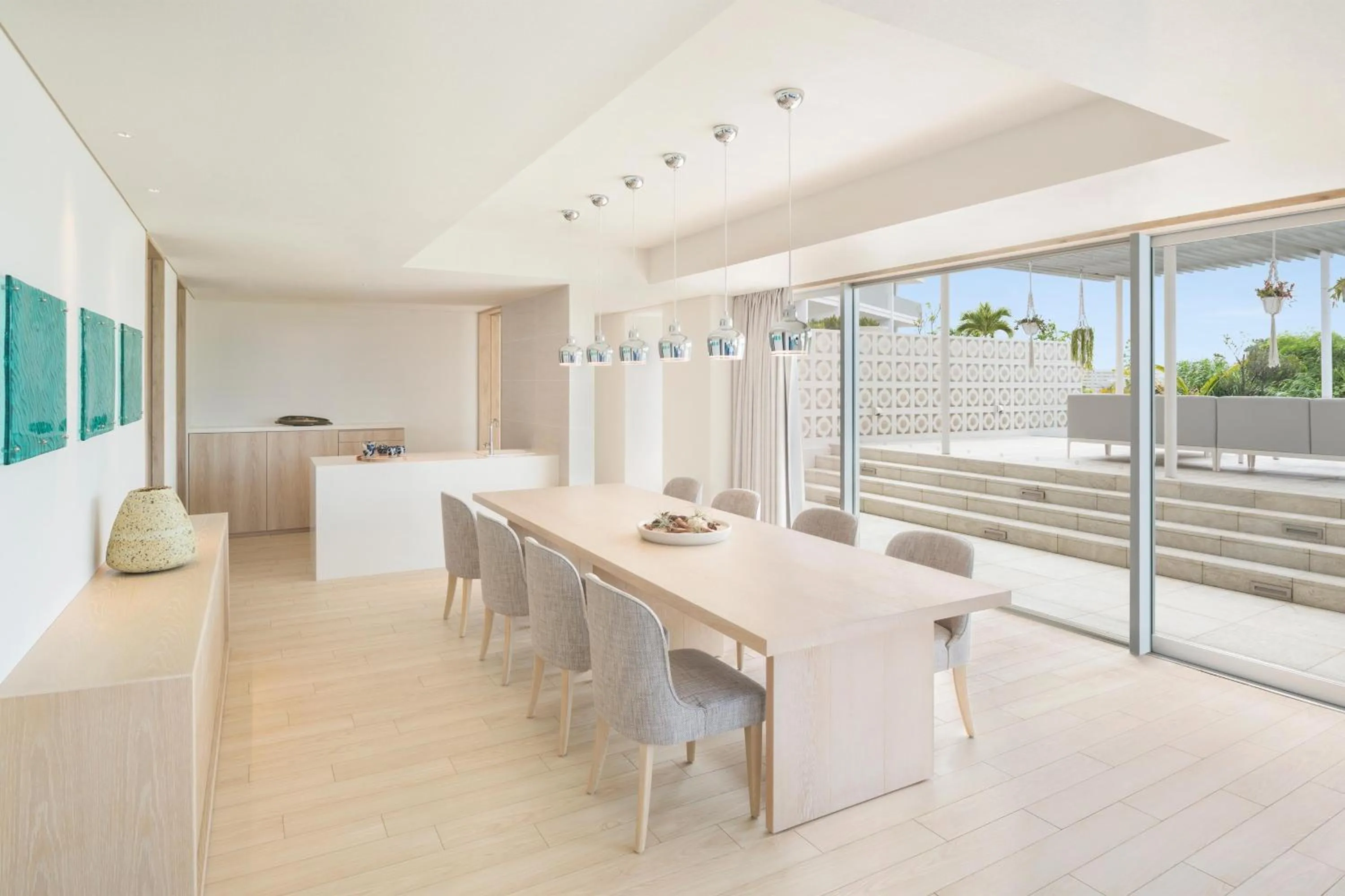 Photo of the whole room in IRAPH SUI, a Luxury Collection Hotel, Miyako Okinawa