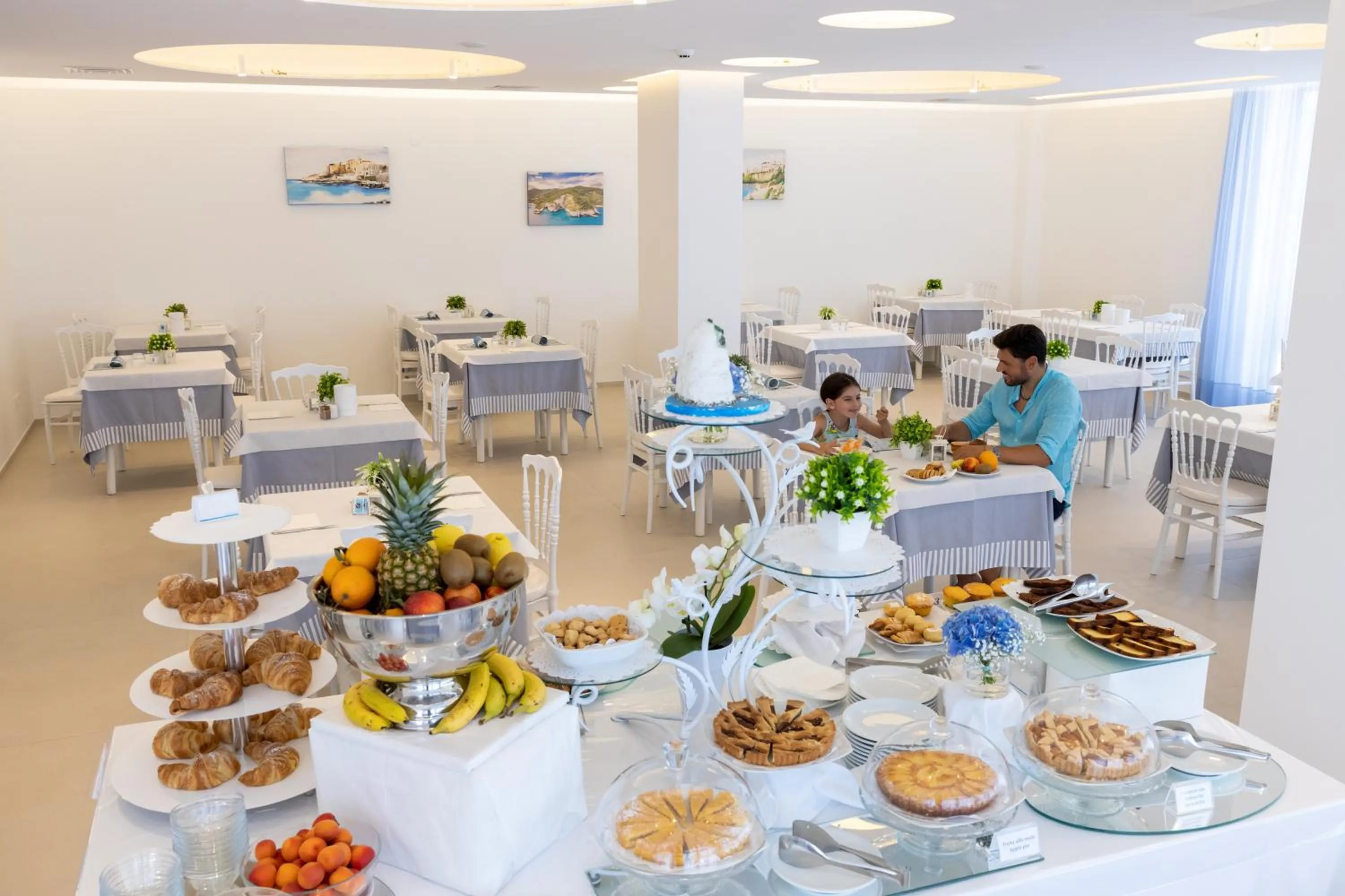 Breakfast in Hotel Cristalda