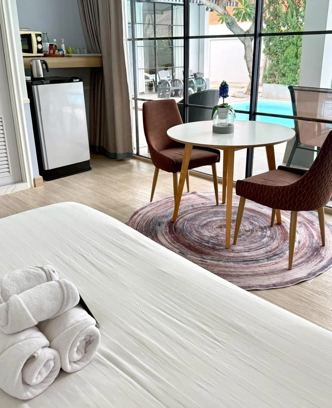 Coffee/tea facilities in La Riva Boutique Hotel