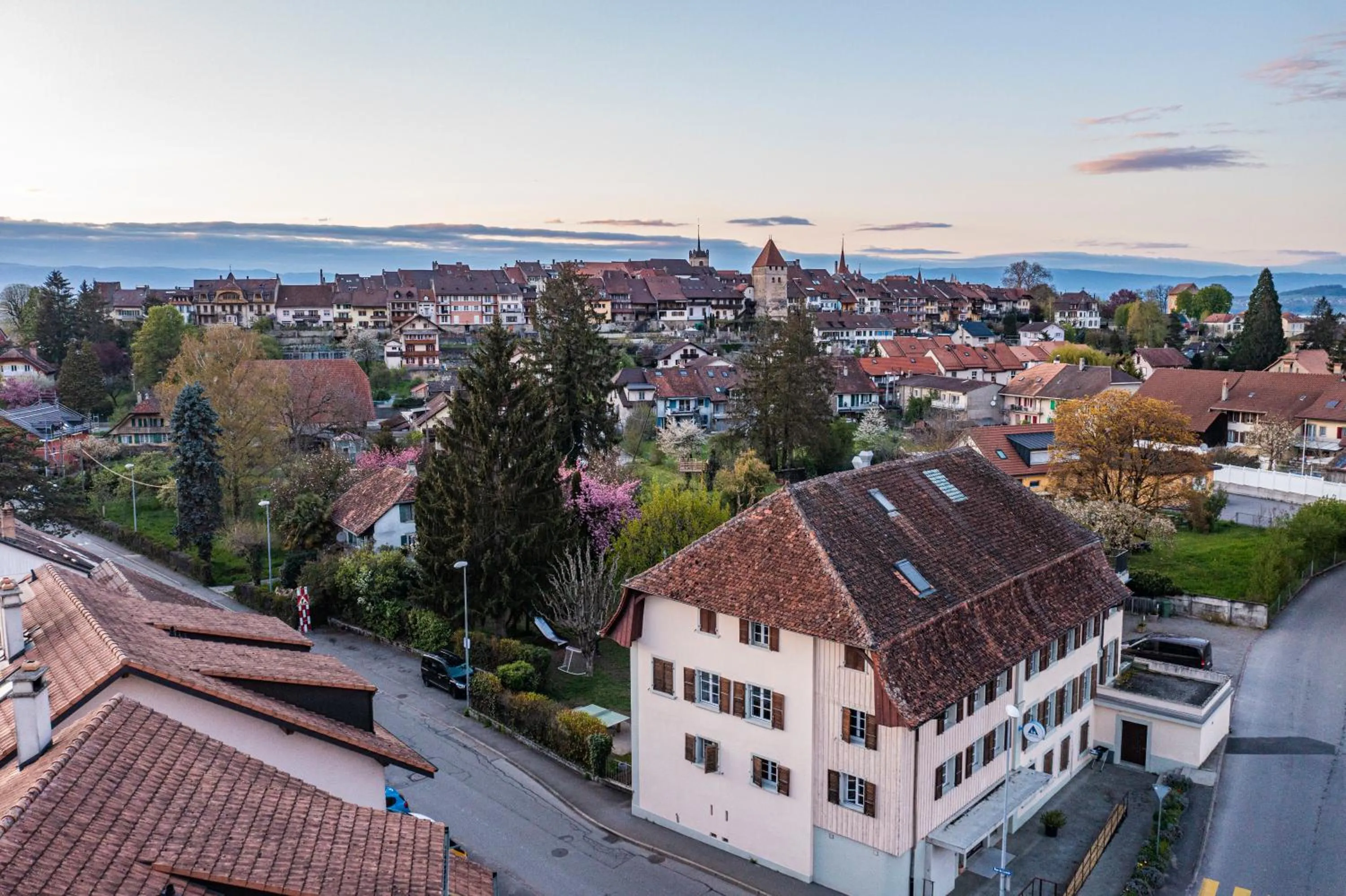 Facade/entrance in Avenches Youth Hostel