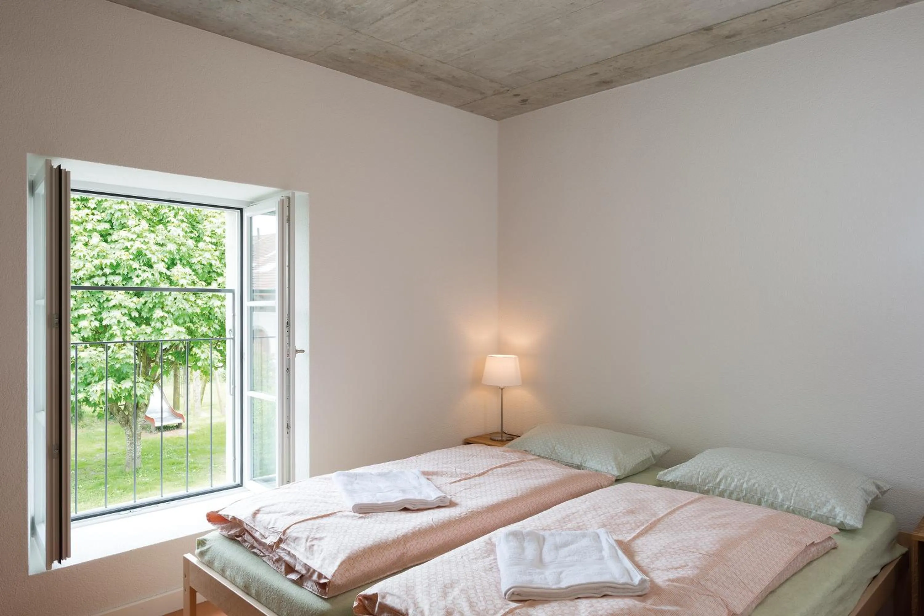 Photo of the whole room, Bed in Avenches Youth Hostel