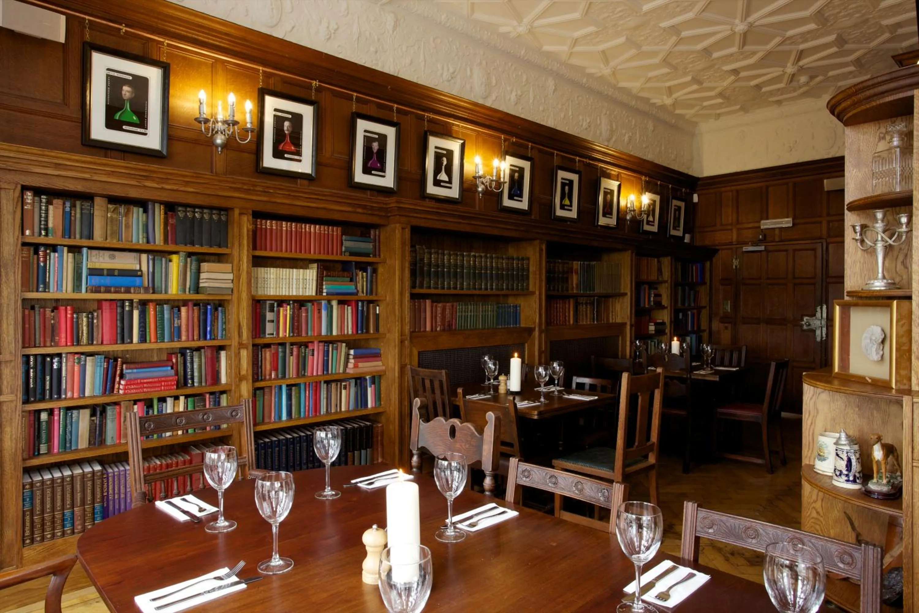 Restaurant/places to eat in The Beach House