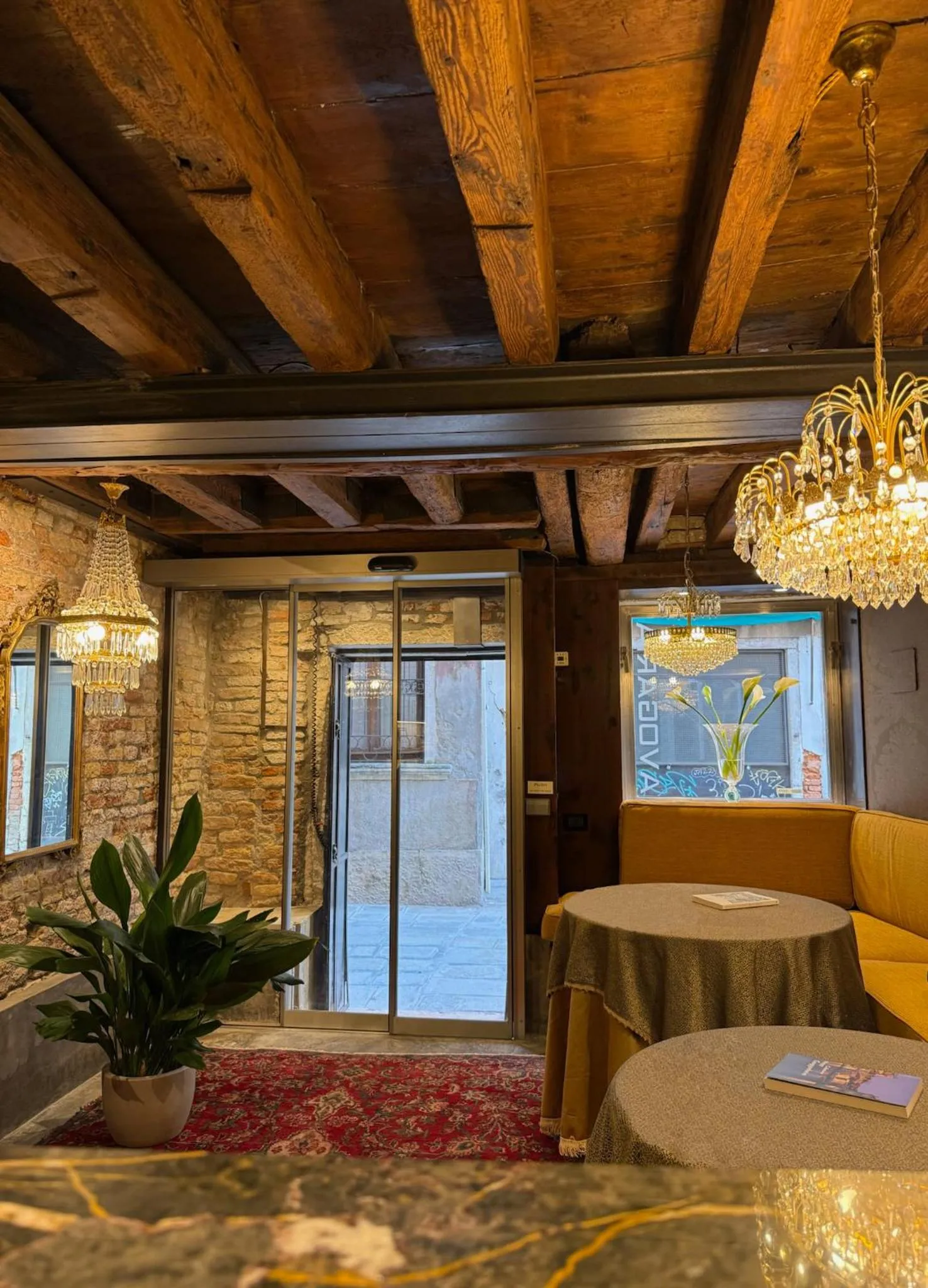 Lobby or reception in Avogaria 5 Rooms