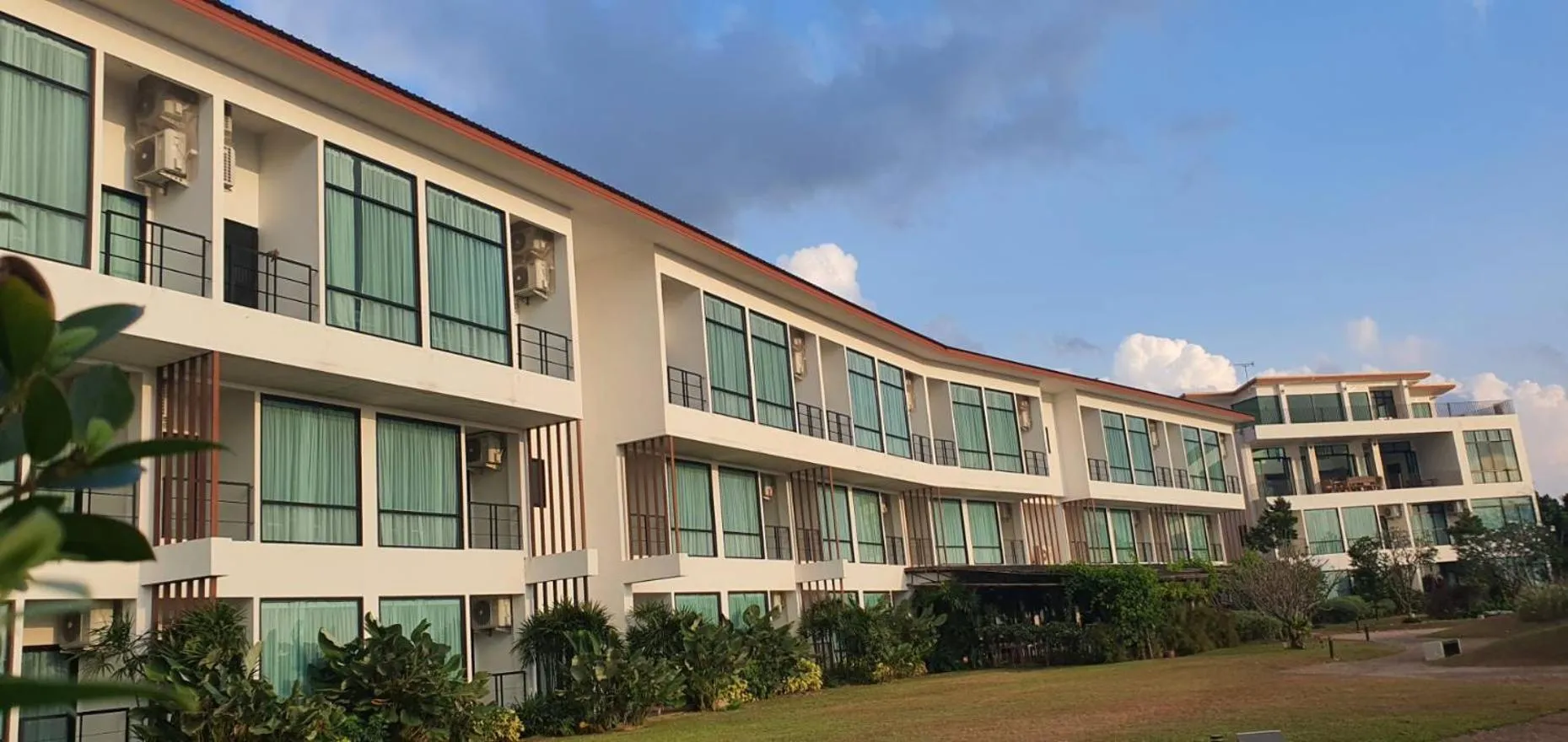 The Beach Resort & Residence - SHA Plus