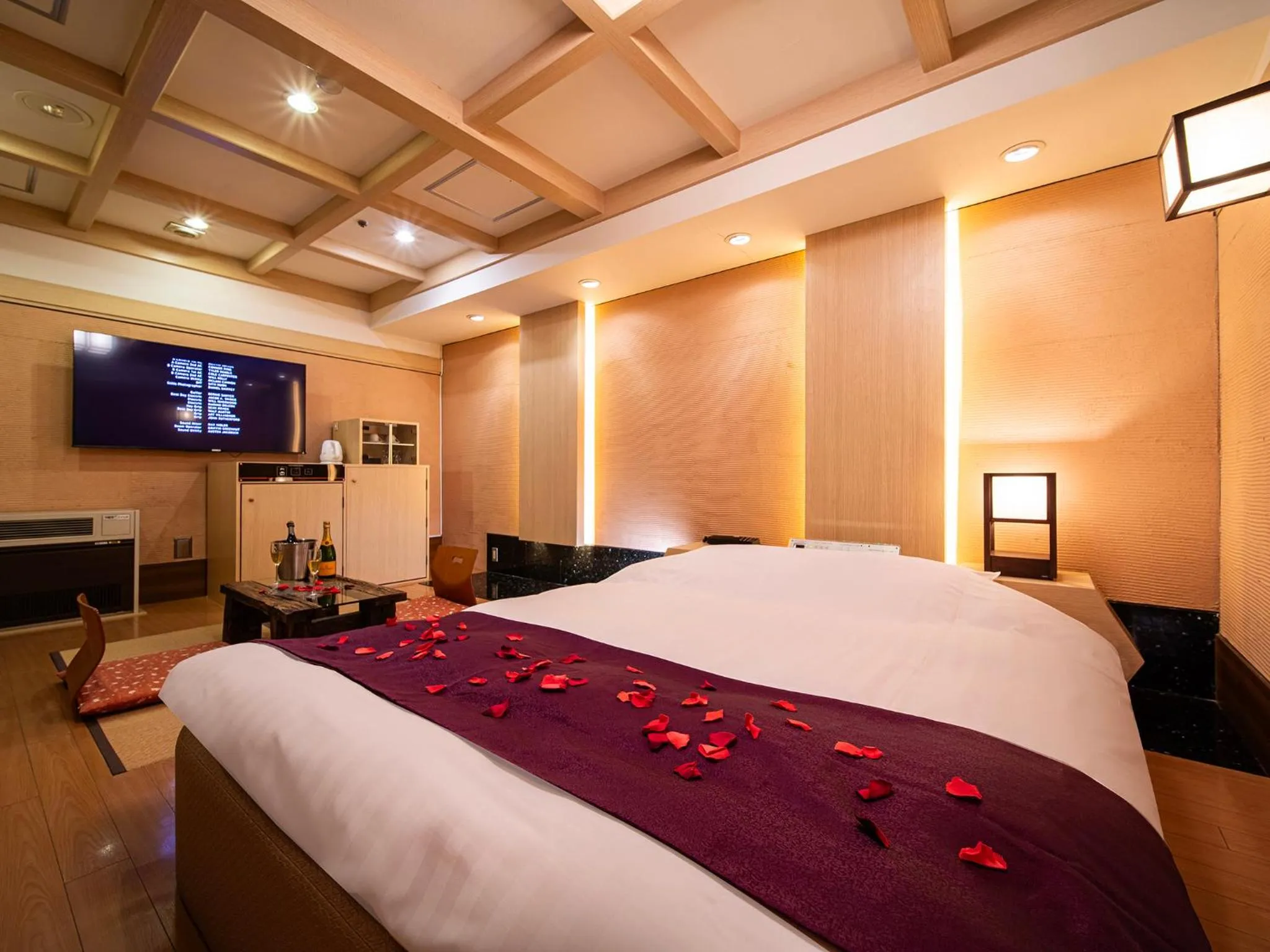 Photo of the whole room, Bed in Hotel Metro (Adult Only)