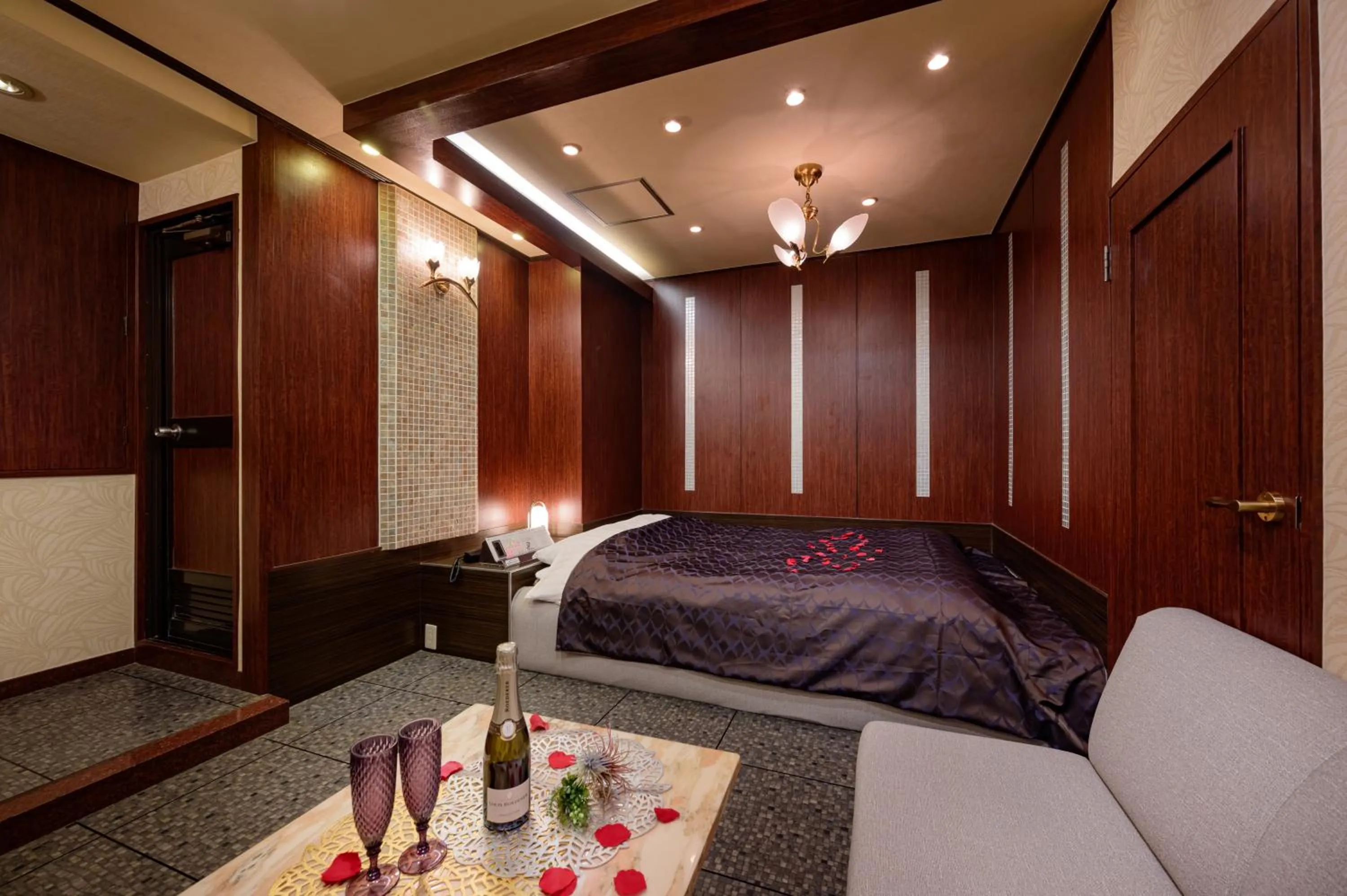 Bed in Hotel Metro (Adult Only)