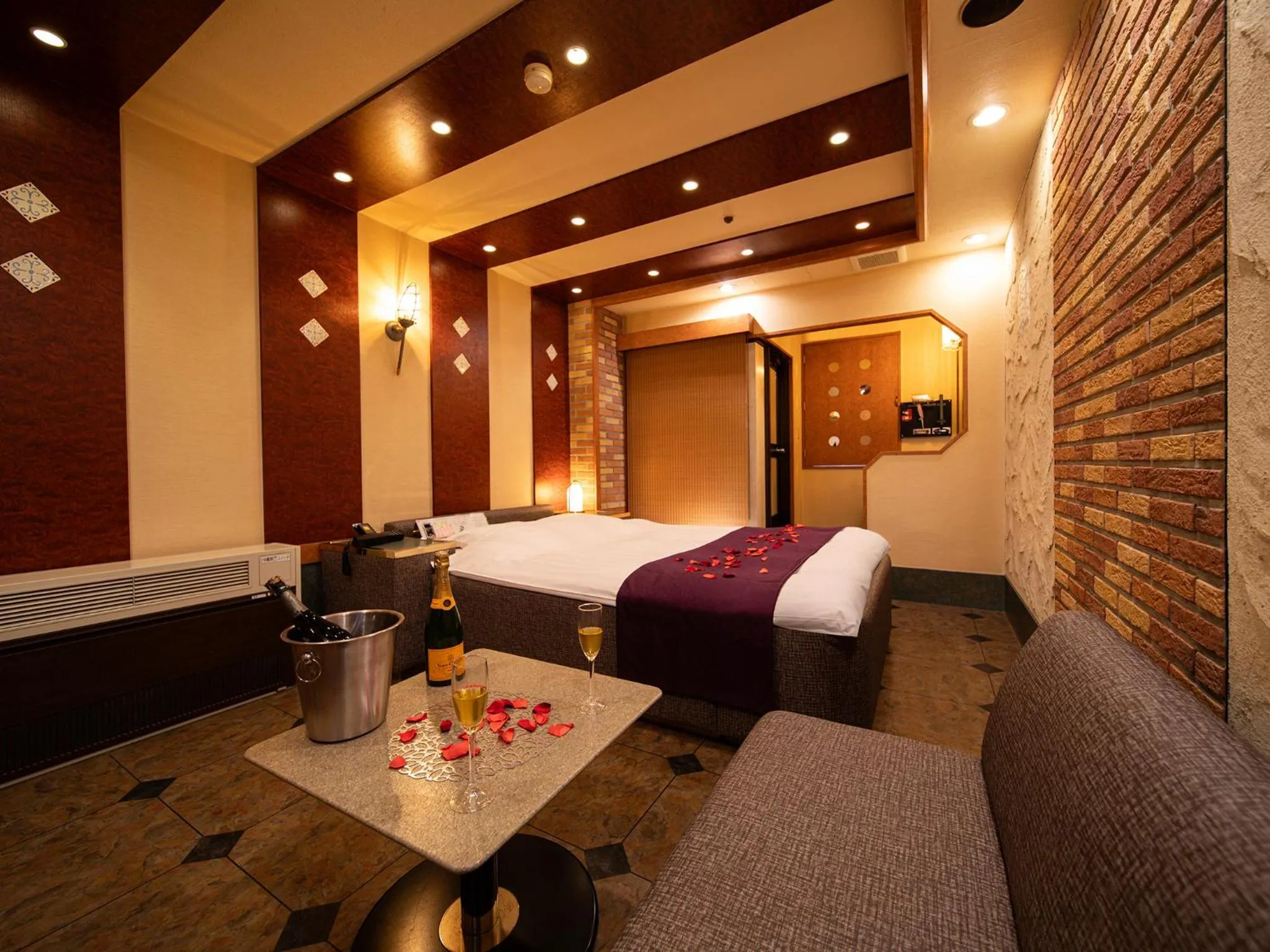 Photo of the whole room, Bed in Hotel Metro (Adult Only)