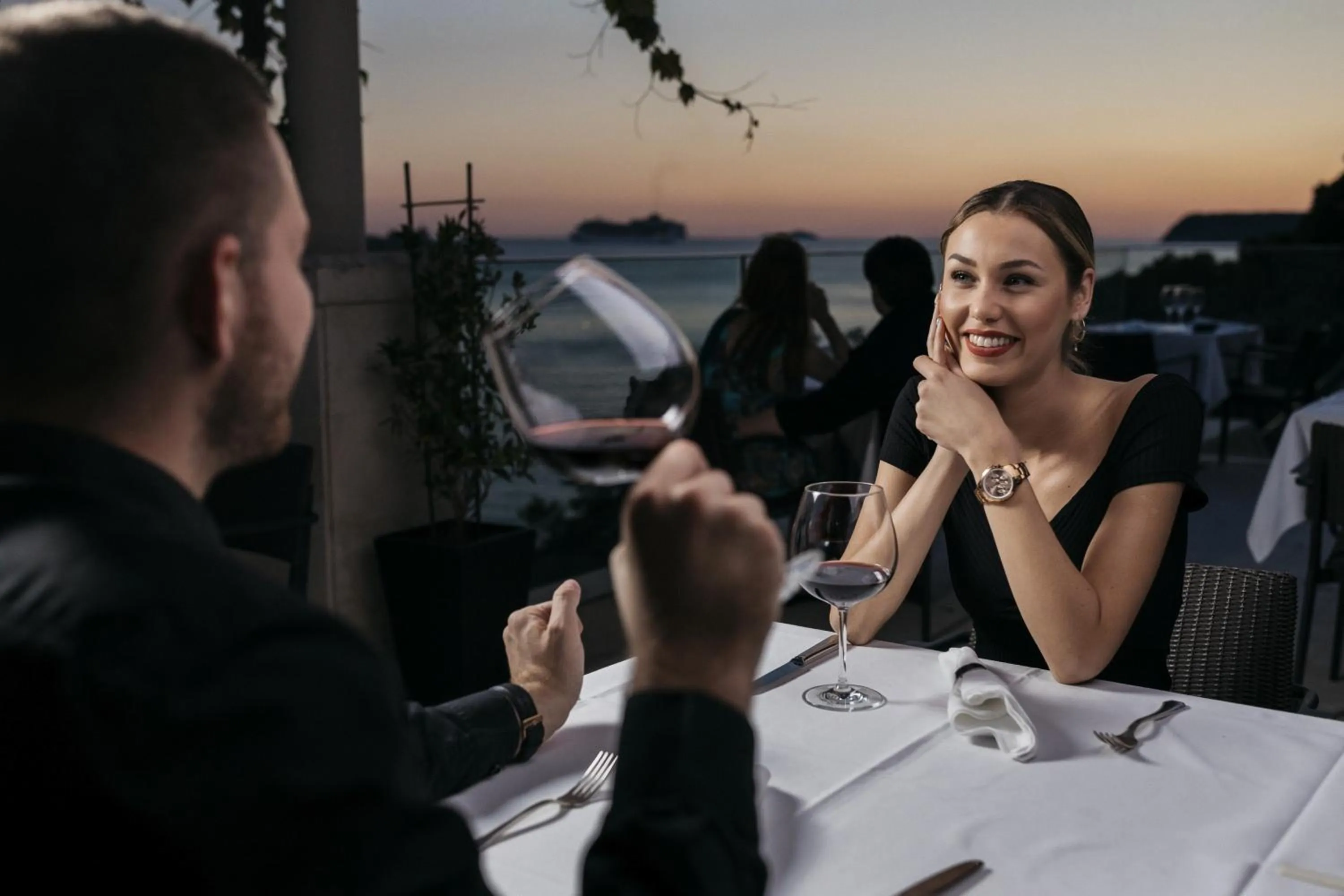 Restaurant/places to eat in Villa Malo More