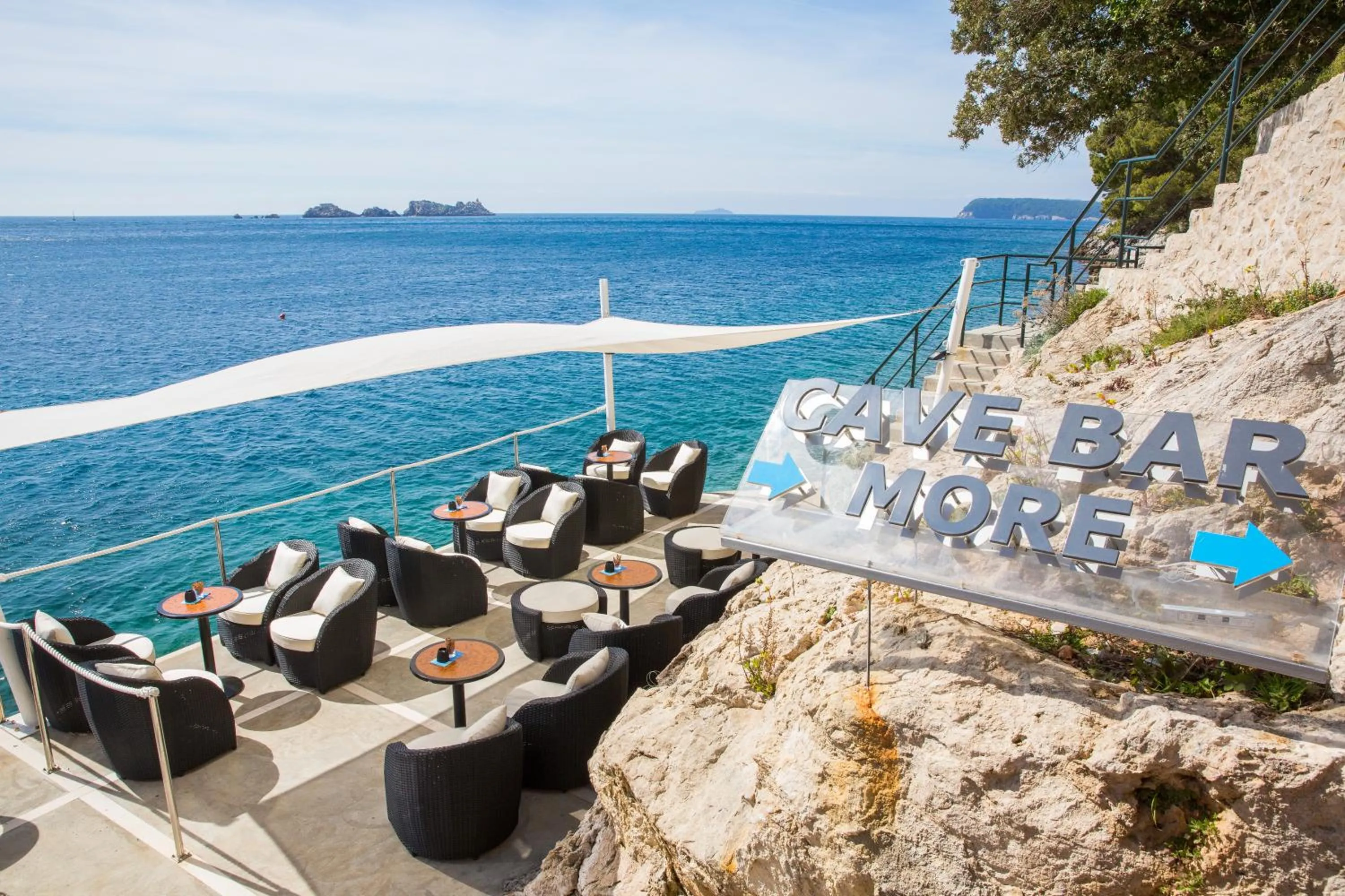 Beach in Villa Malo More