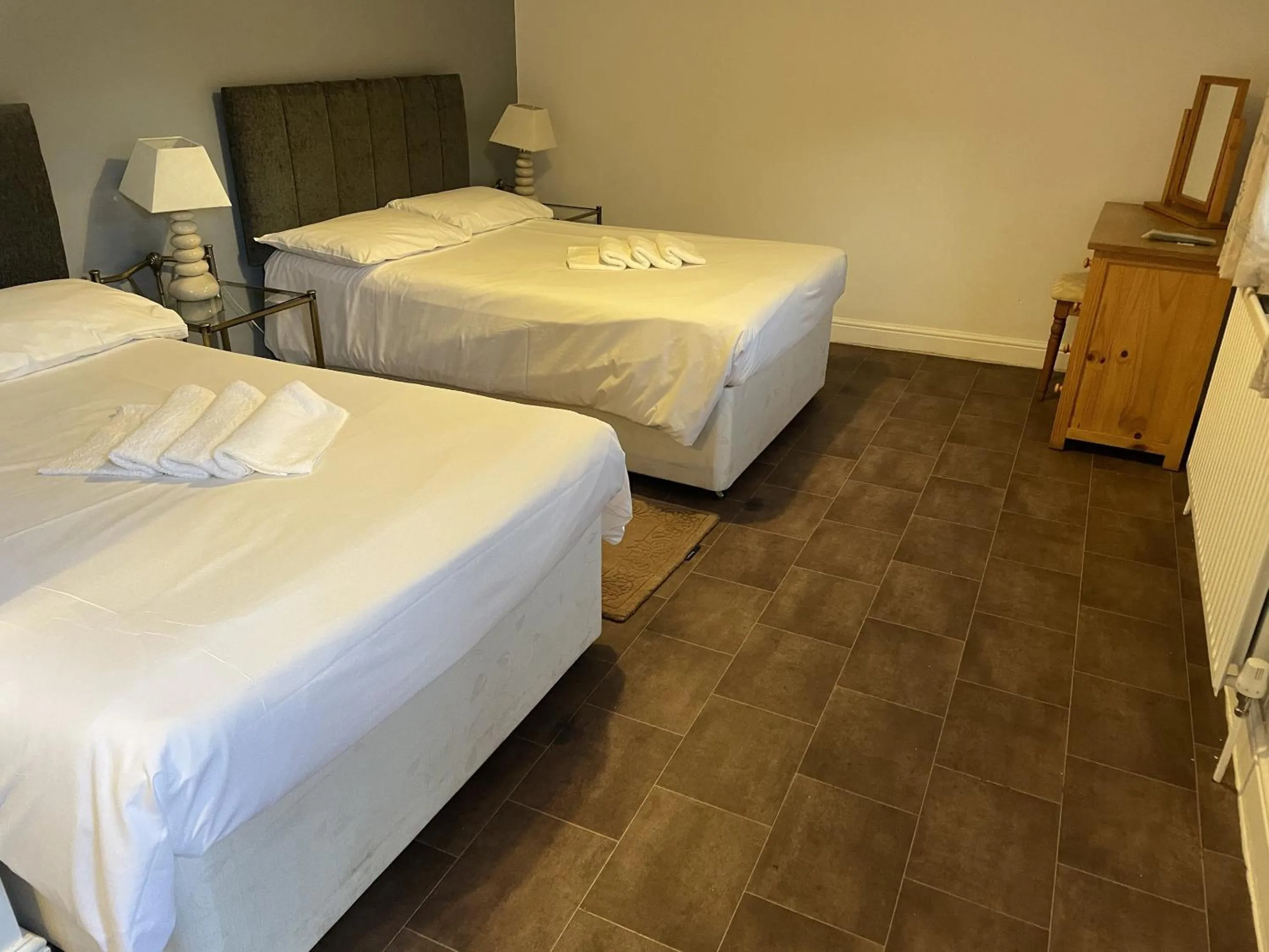 Bedroom, Bed in The Riverside