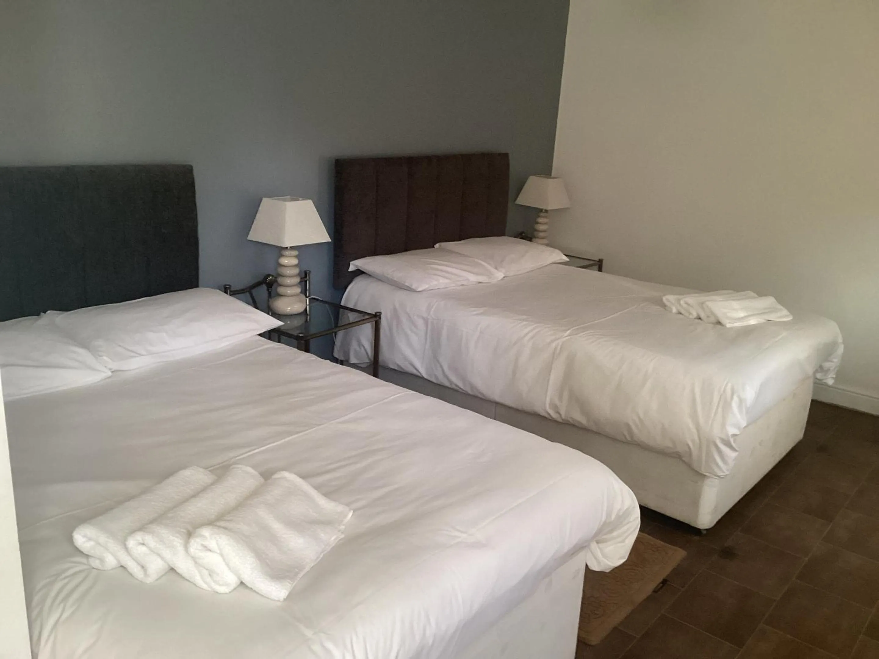 Bedroom, Bed in The Riverside