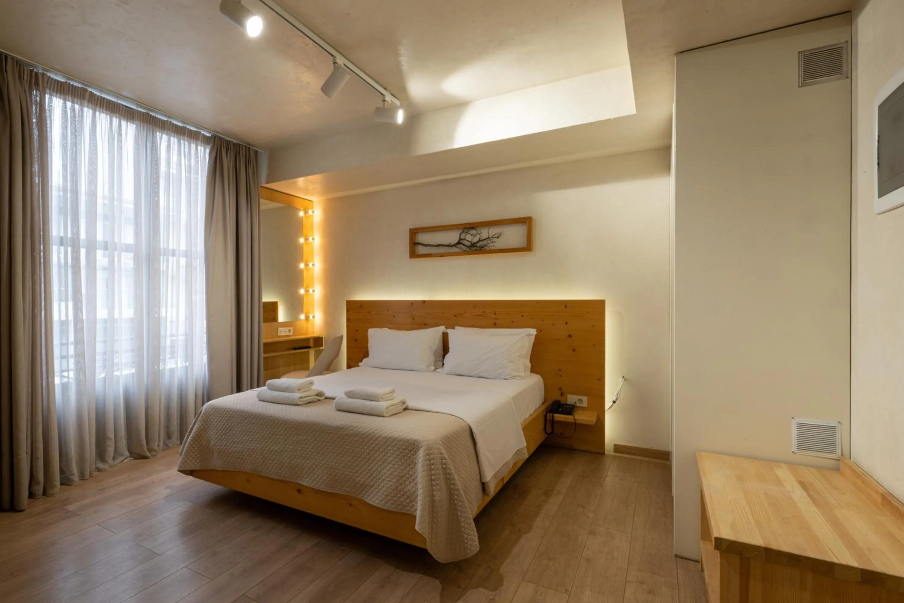 Photo of the whole room, Bed in Panellinion Luxury Rooms