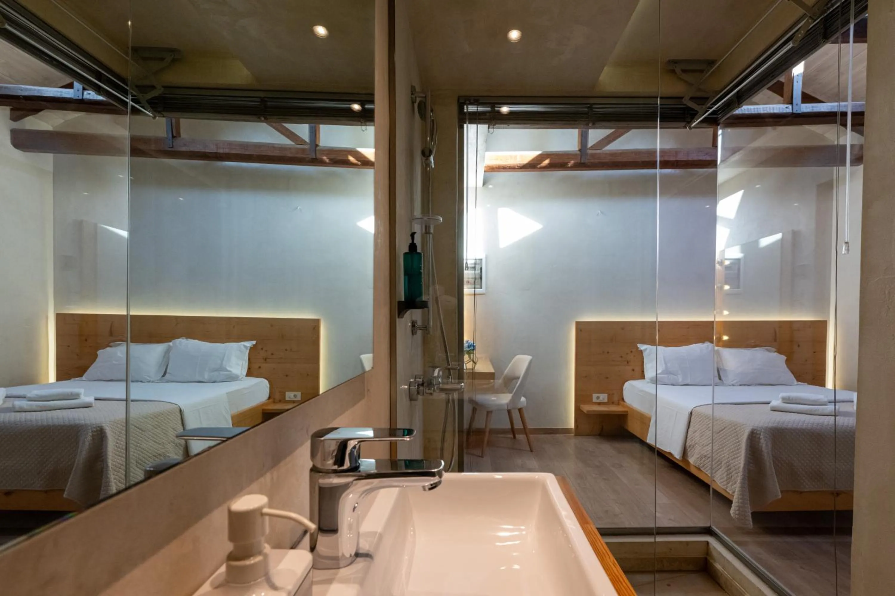 Photo of the whole room, Bed in Panellinion Luxury Rooms