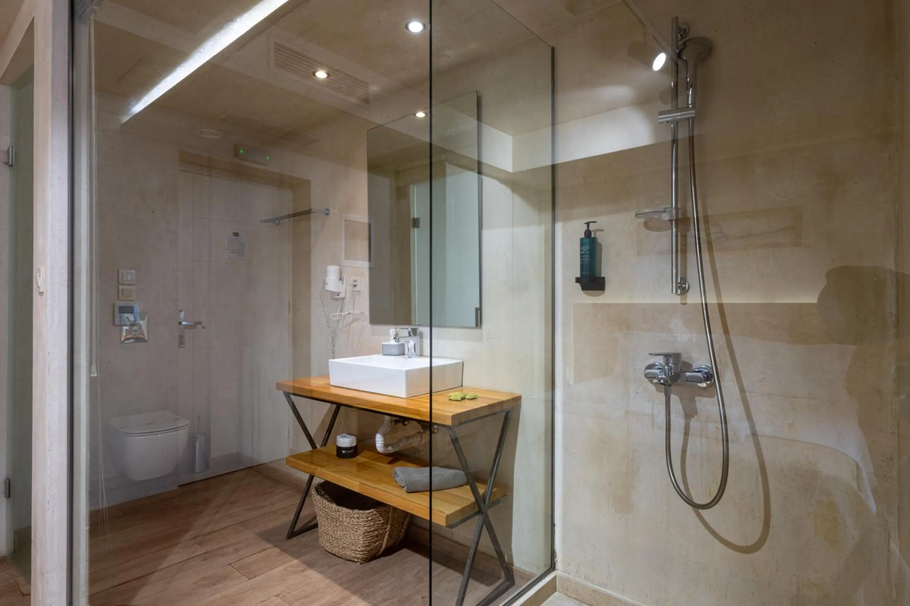 Shower in Panellinion Luxury Rooms