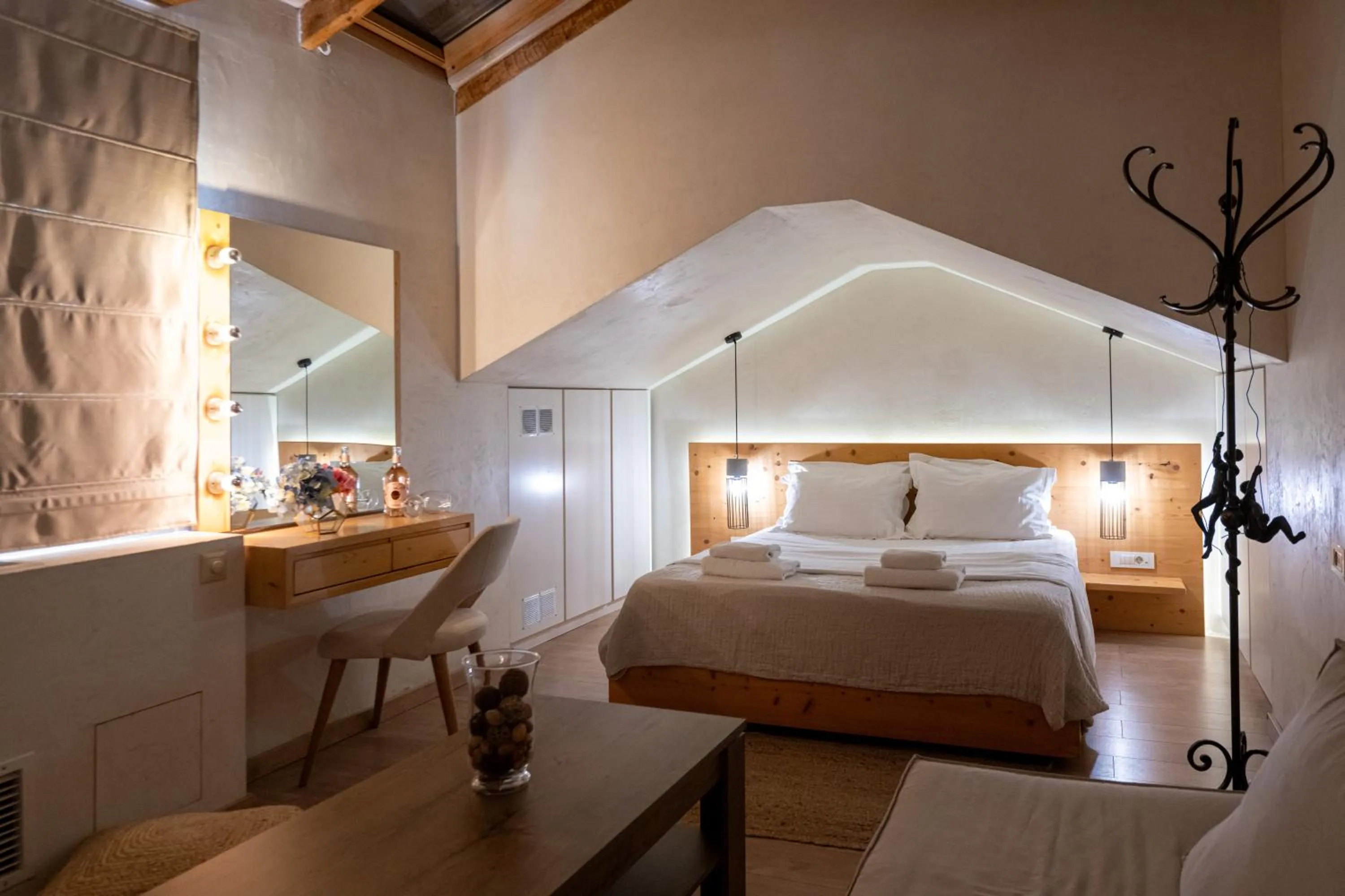 Bed in Panellinion Luxury Rooms