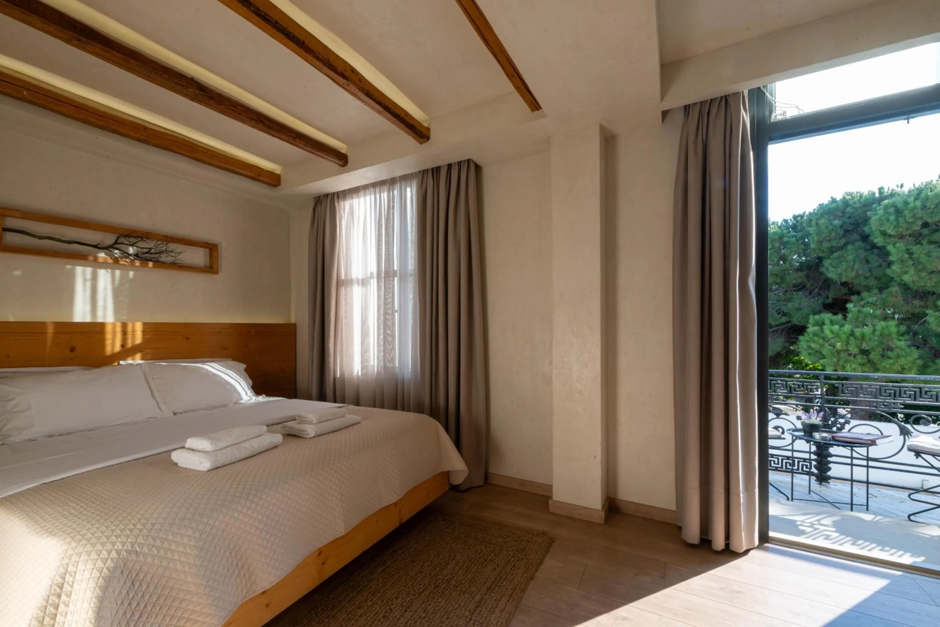 View (from property/room), Bed in Panellinion Luxury Rooms