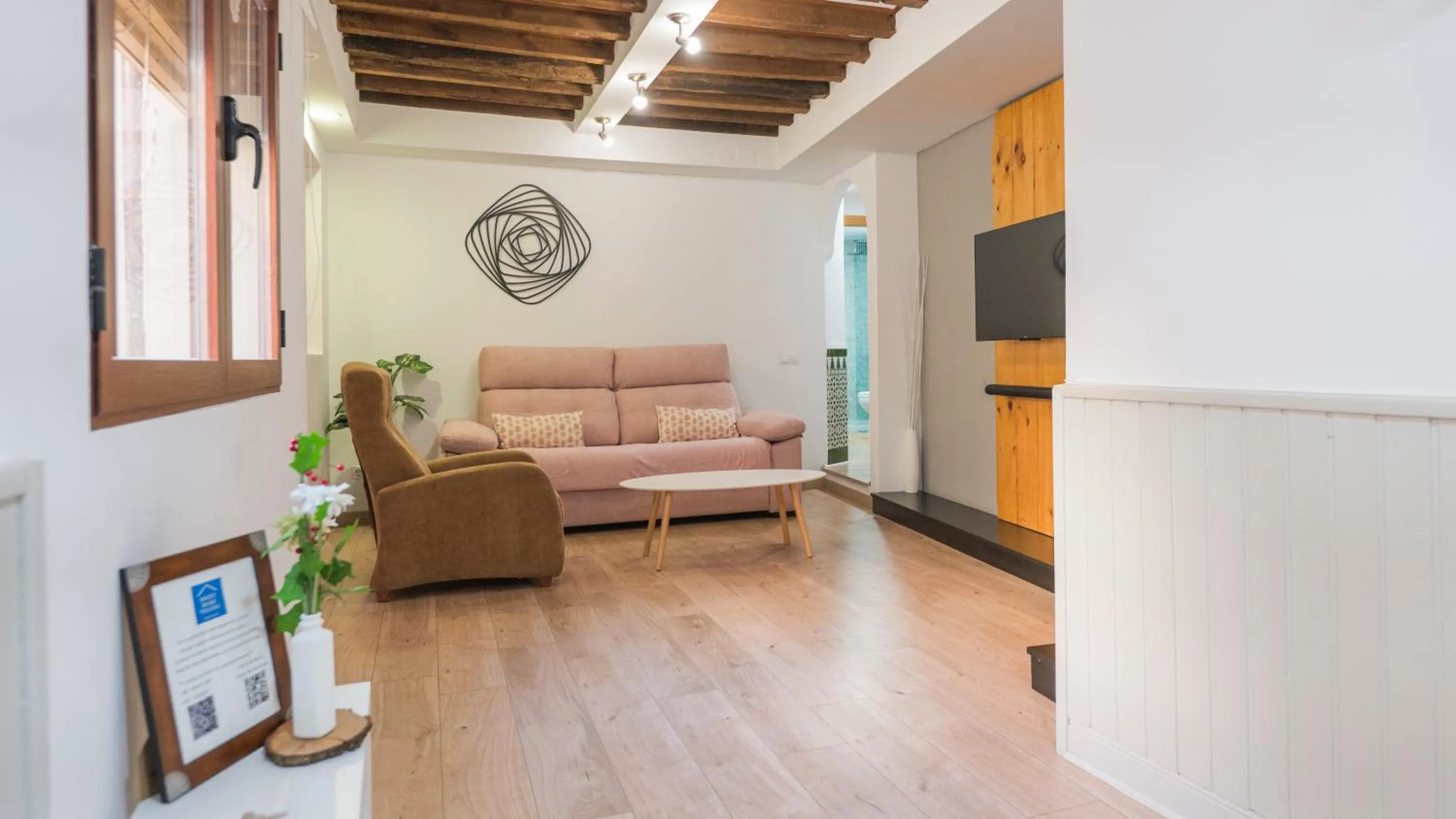 Apartment in Sweet Home by Toledo AP