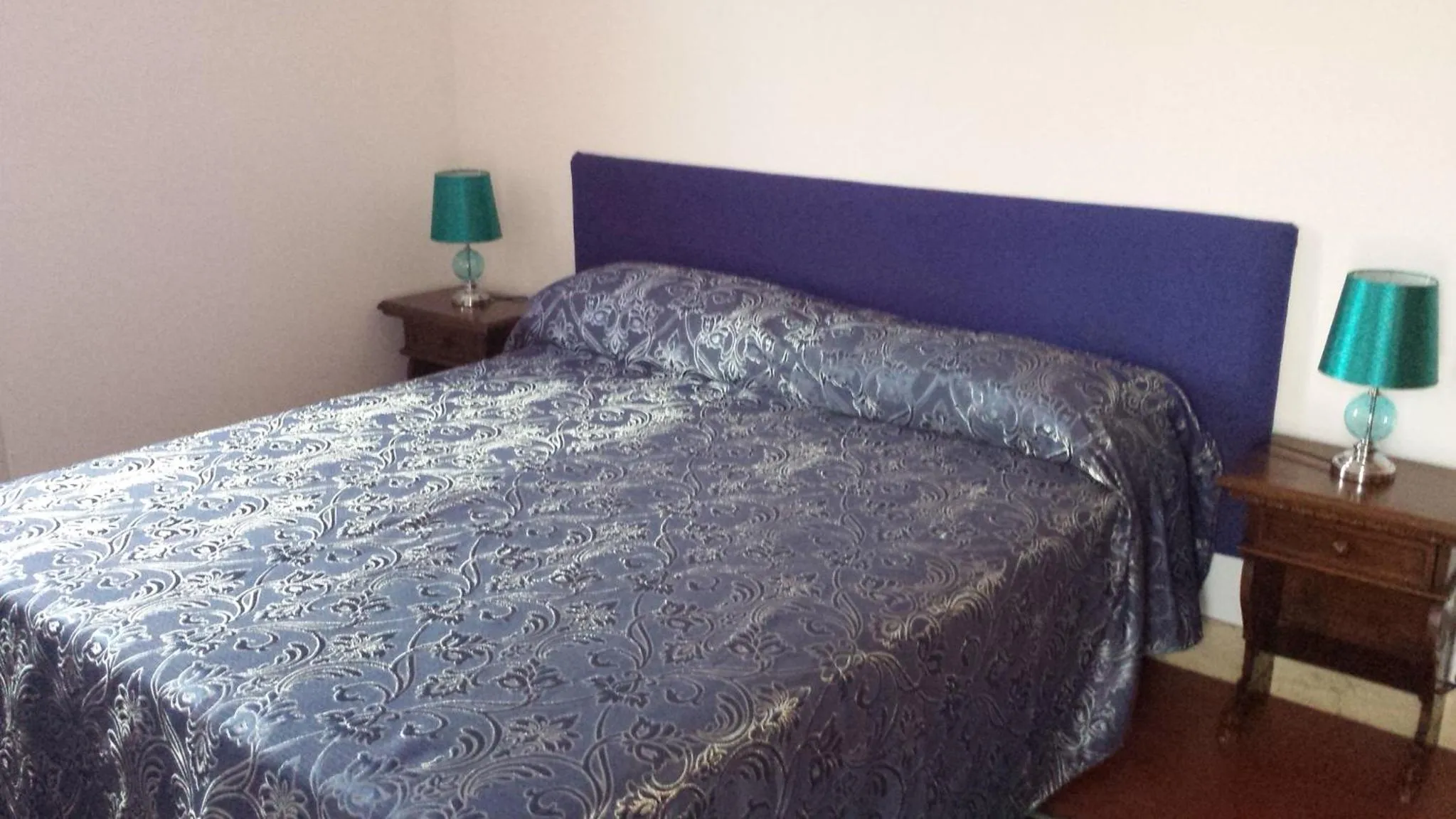 Bed in La Casa degli Artisti